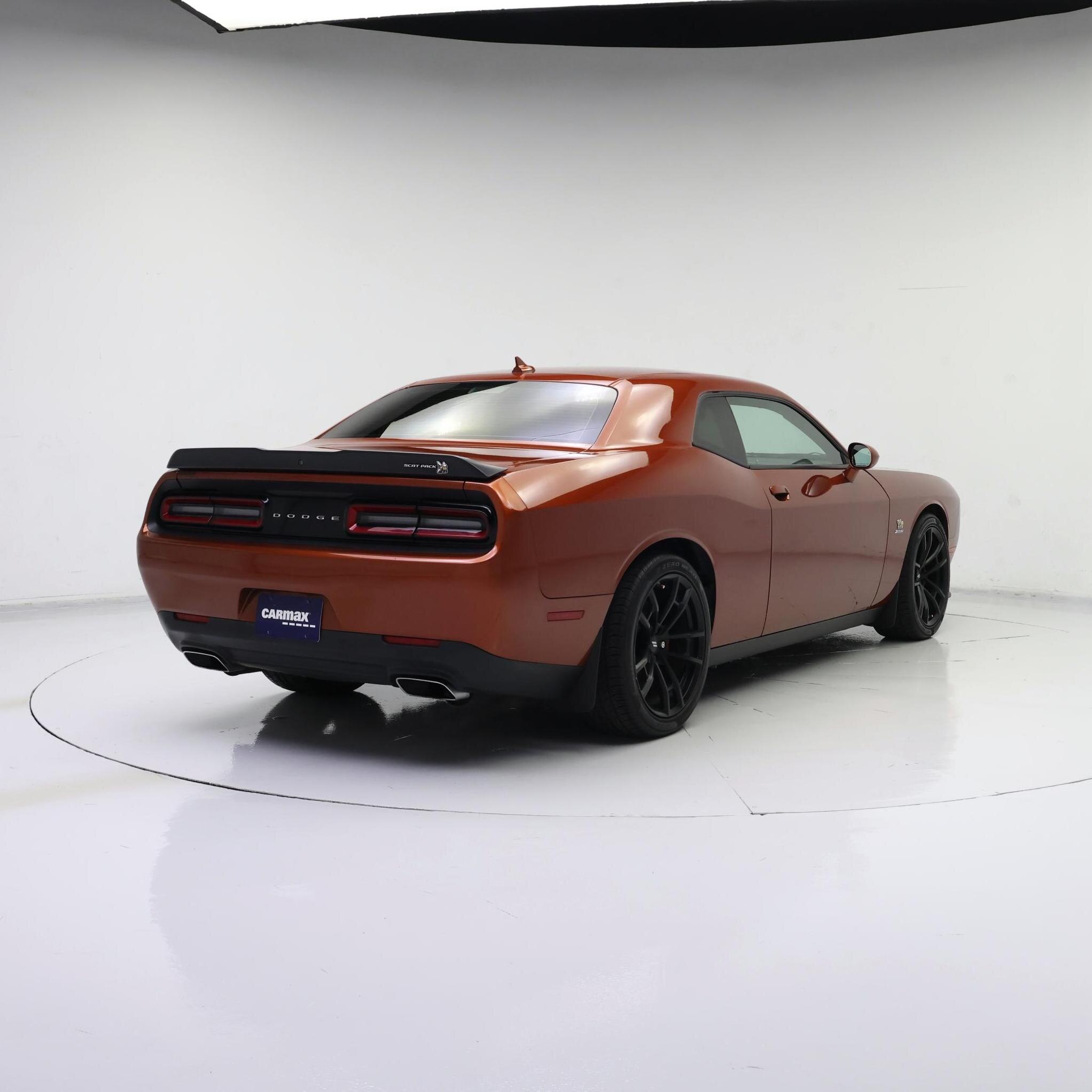 Thumbnail: 2021 Dodge Challenger - 8