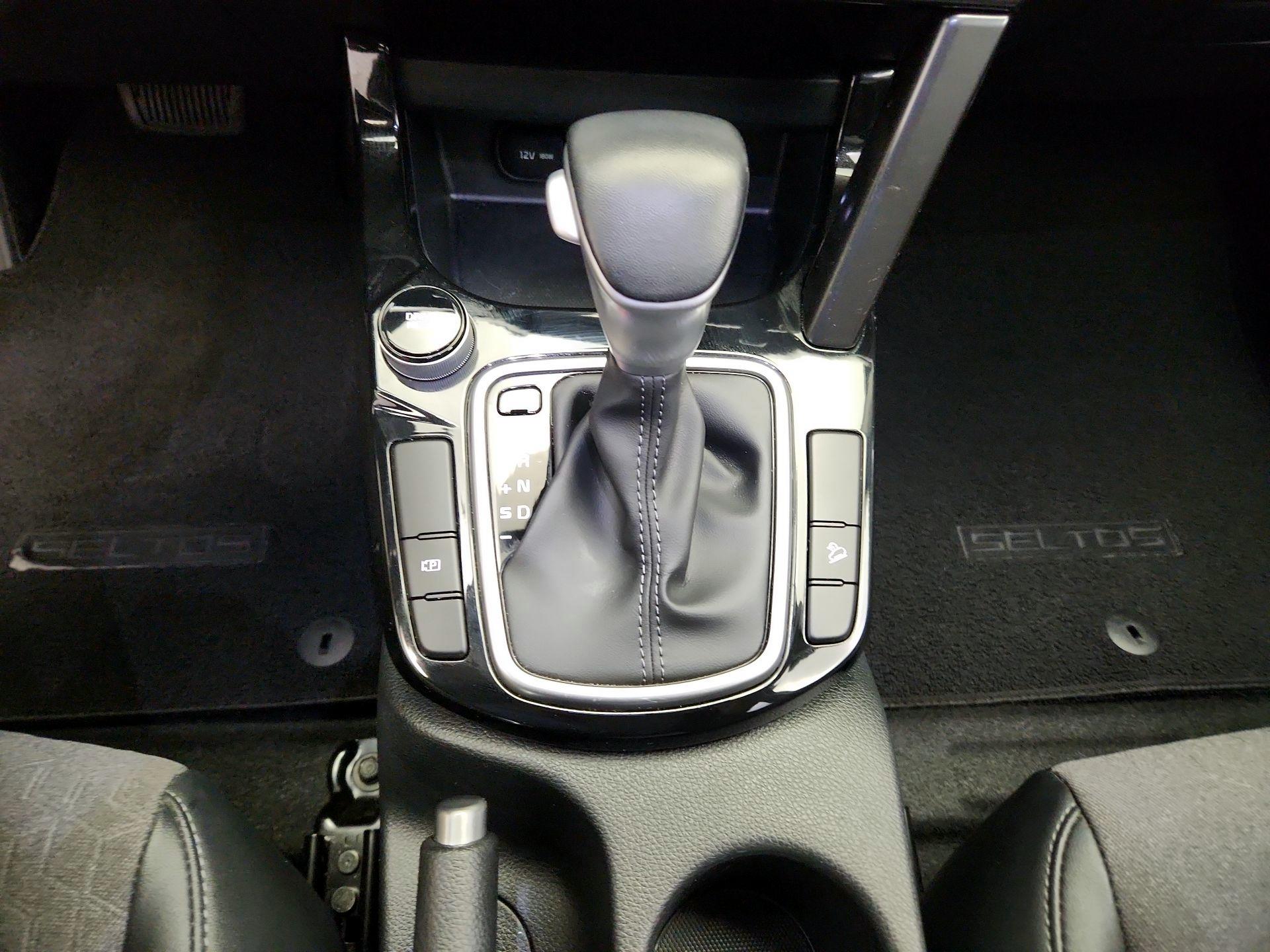 Thumbnail: 2025 Kia Seltos - 18