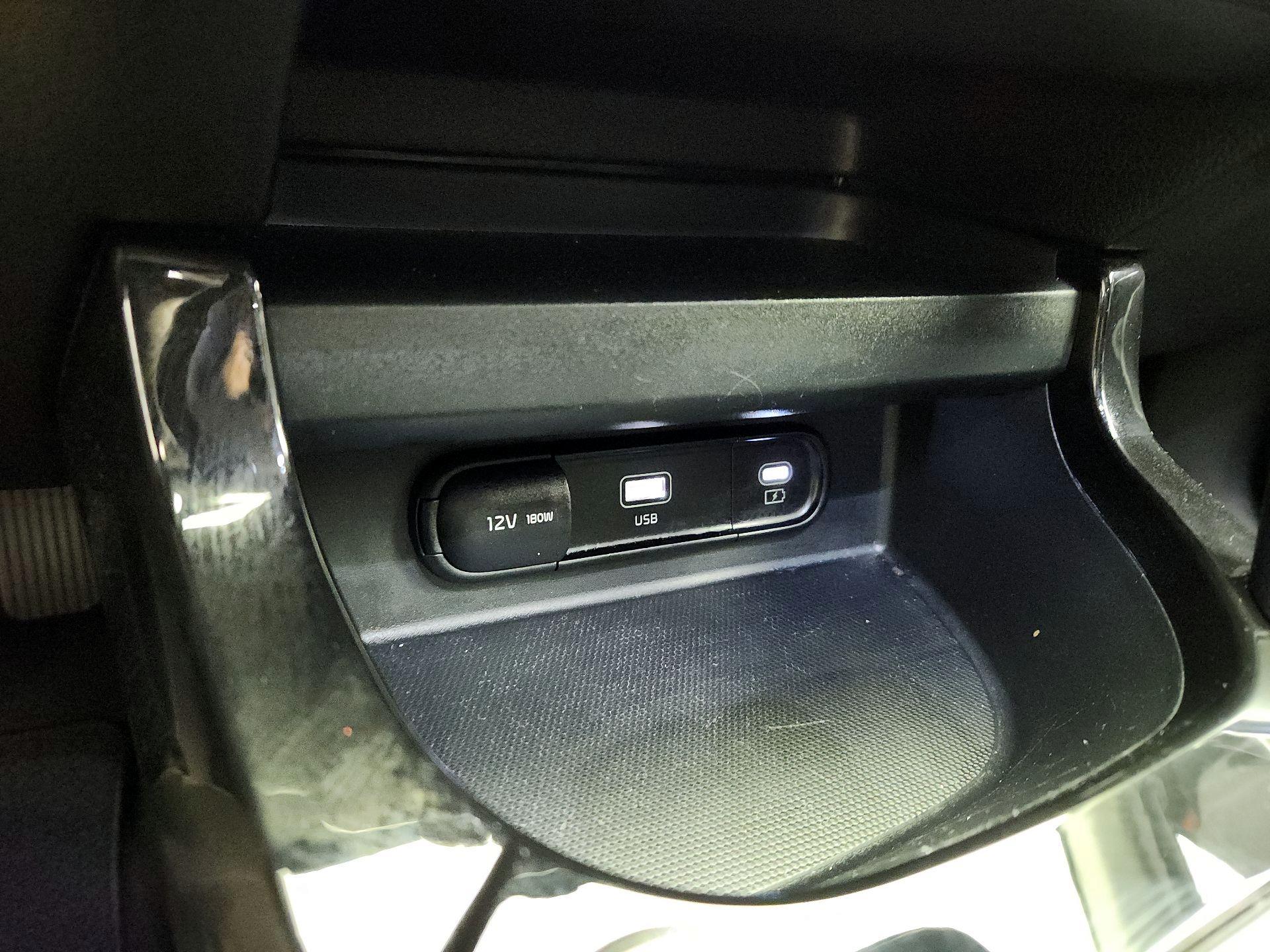 Thumbnail: 2025 Kia Seltos - 19