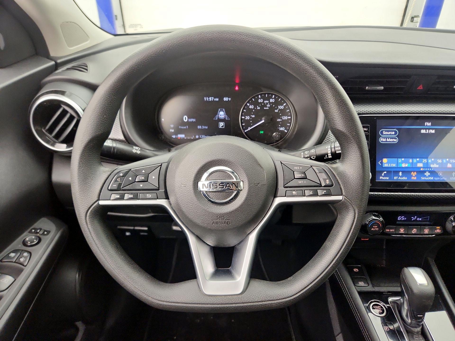 Thumbnail: 2021 Nissan Kicks - 10