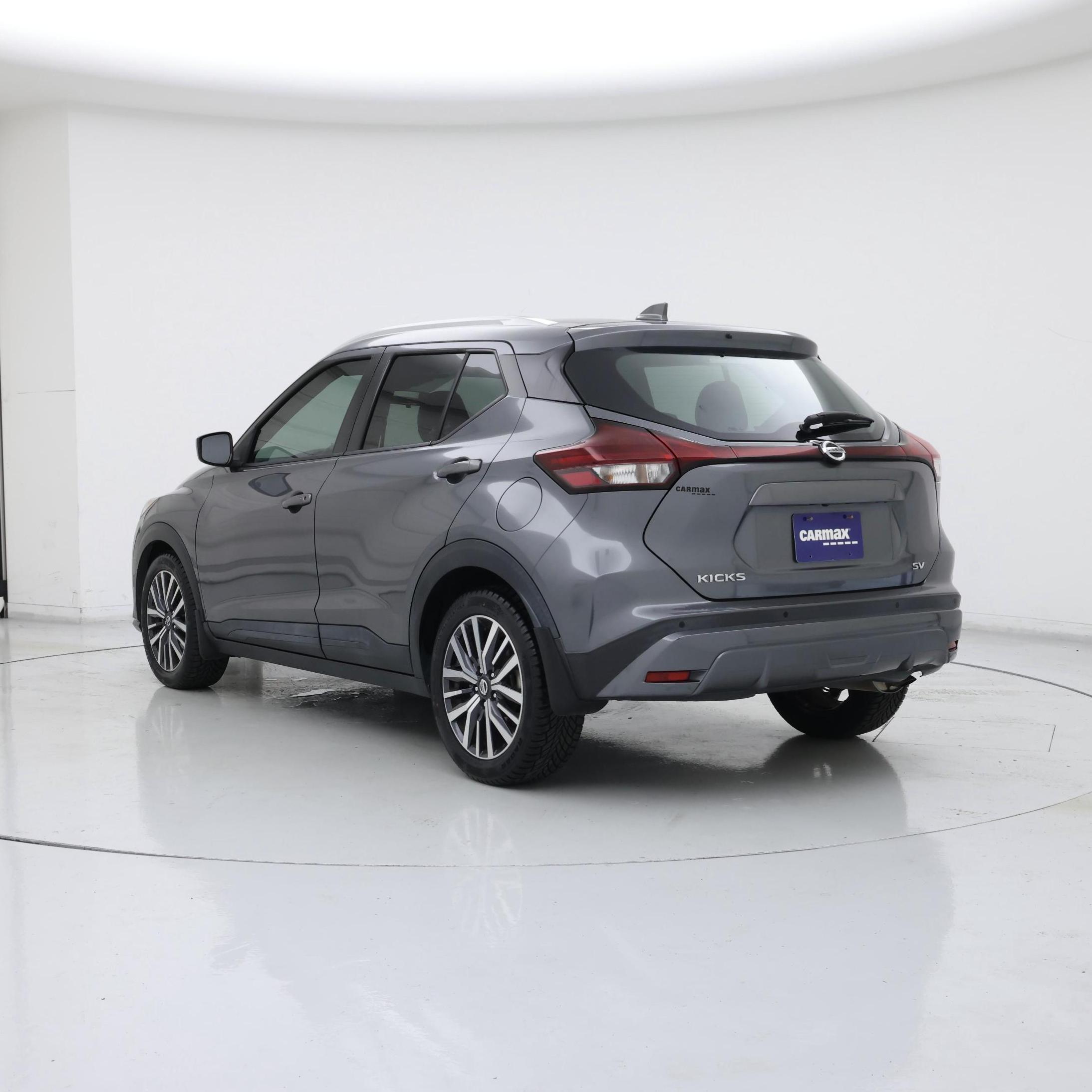 Thumbnail: 2021 Nissan Kicks - 2