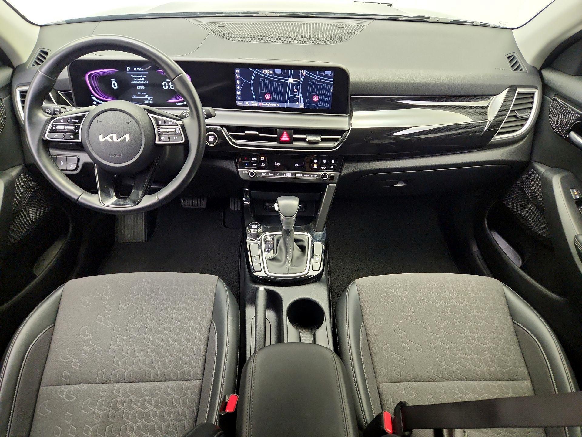 Thumbnail: 2025 Kia Seltos - 9