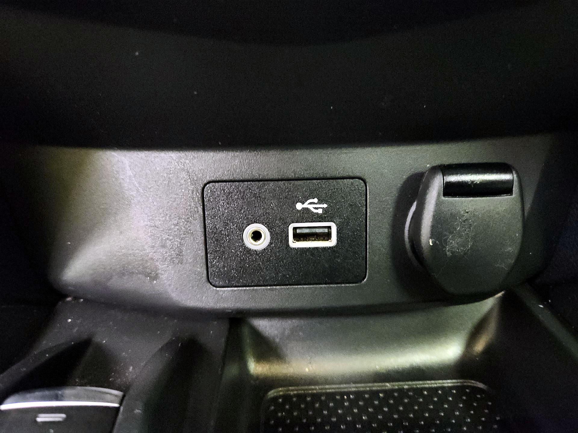 Thumbnail: 2020 Nissan Rogue - 19