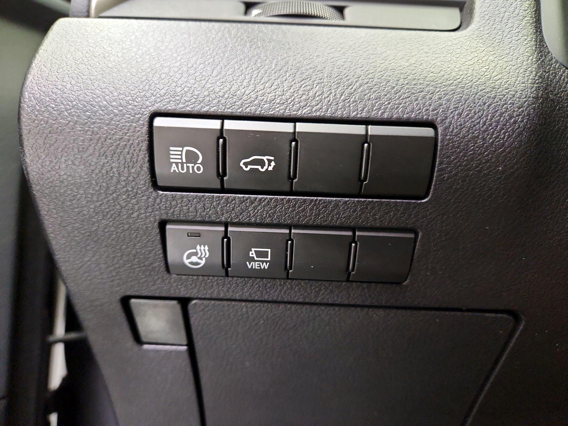 Thumbnail: 2021 Lexus RX - 13