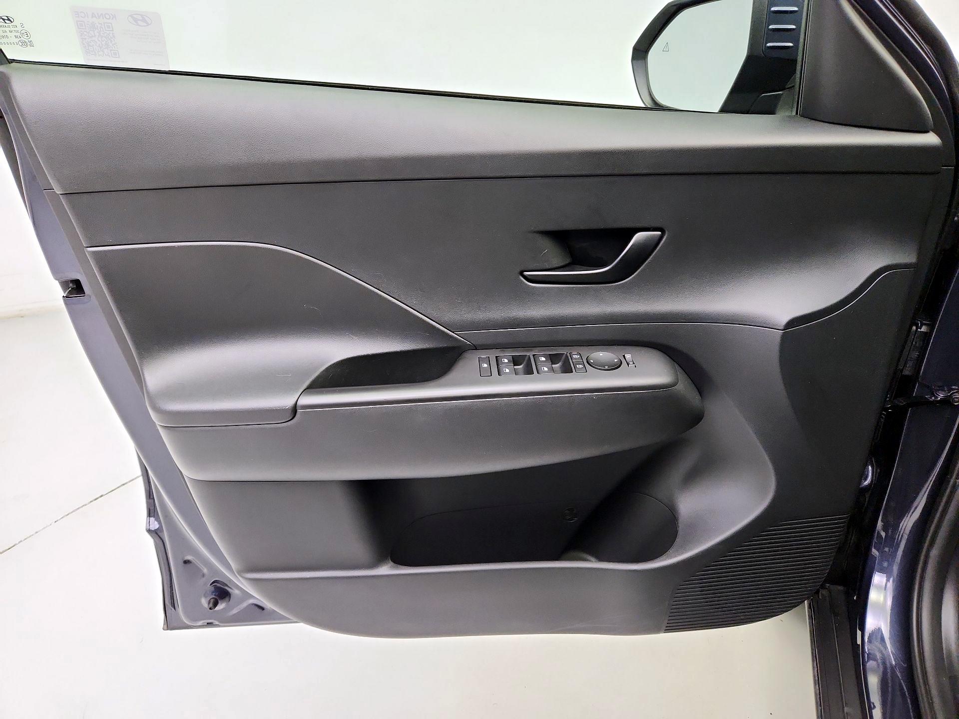 Thumbnail: 2025 Hyundai Kona - 12