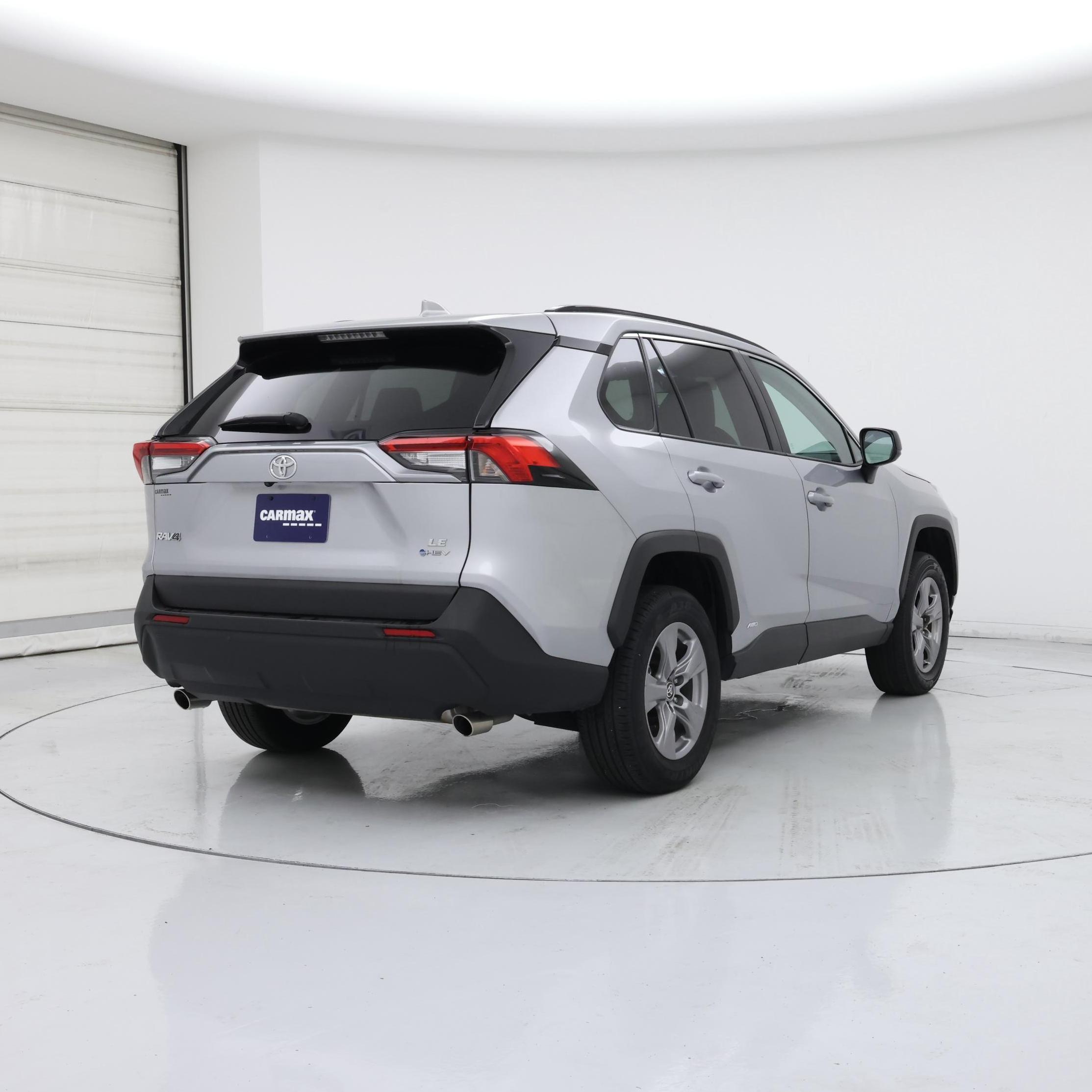 Thumbnail: 2025 Toyota RAV4 - 8