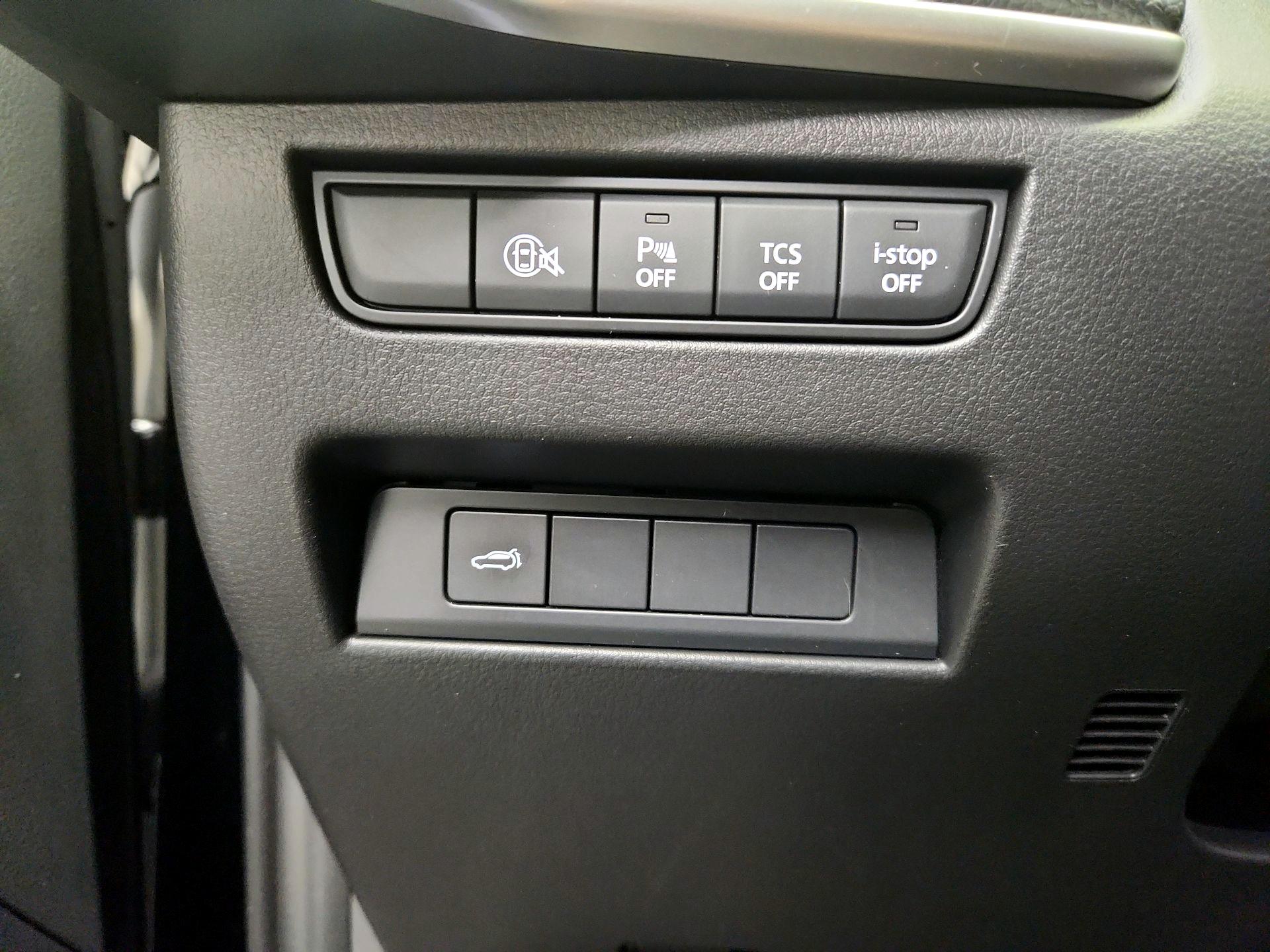 Thumbnail: 2025 Mazda CX-70 - 13