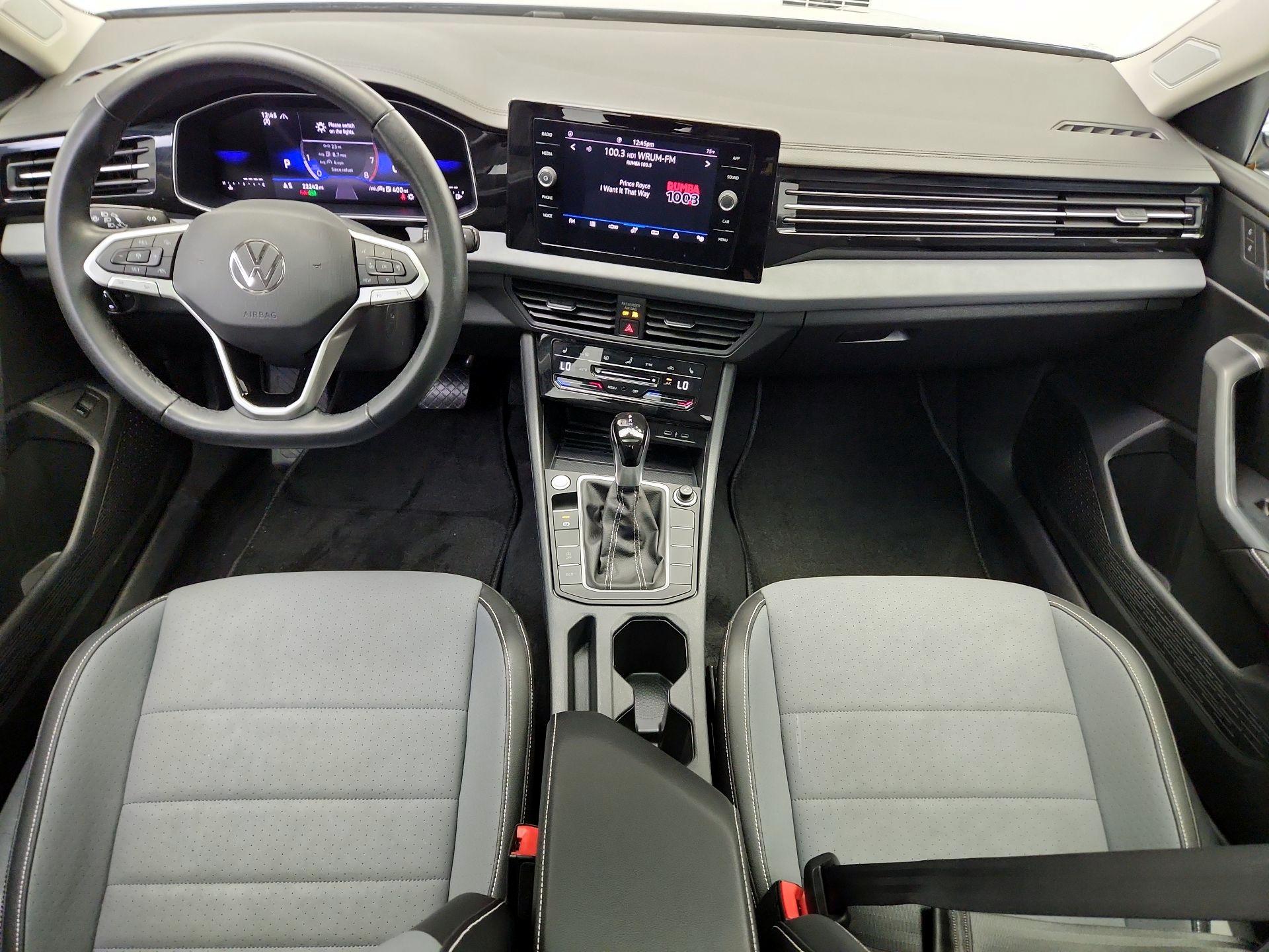 Thumbnail: 2025 Volkswagen Jetta - 9