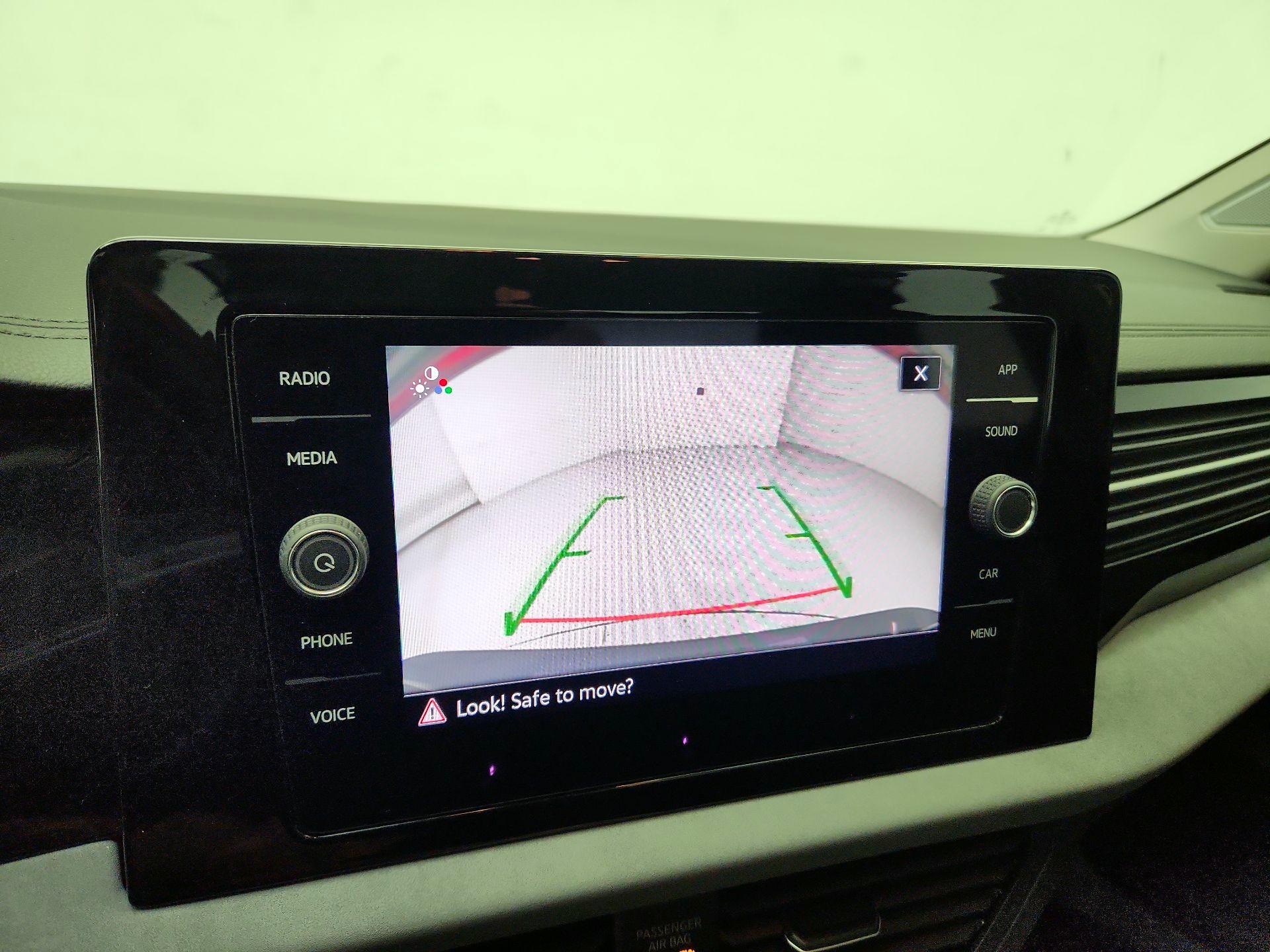 Thumbnail: 2025 Volkswagen Jetta - 14