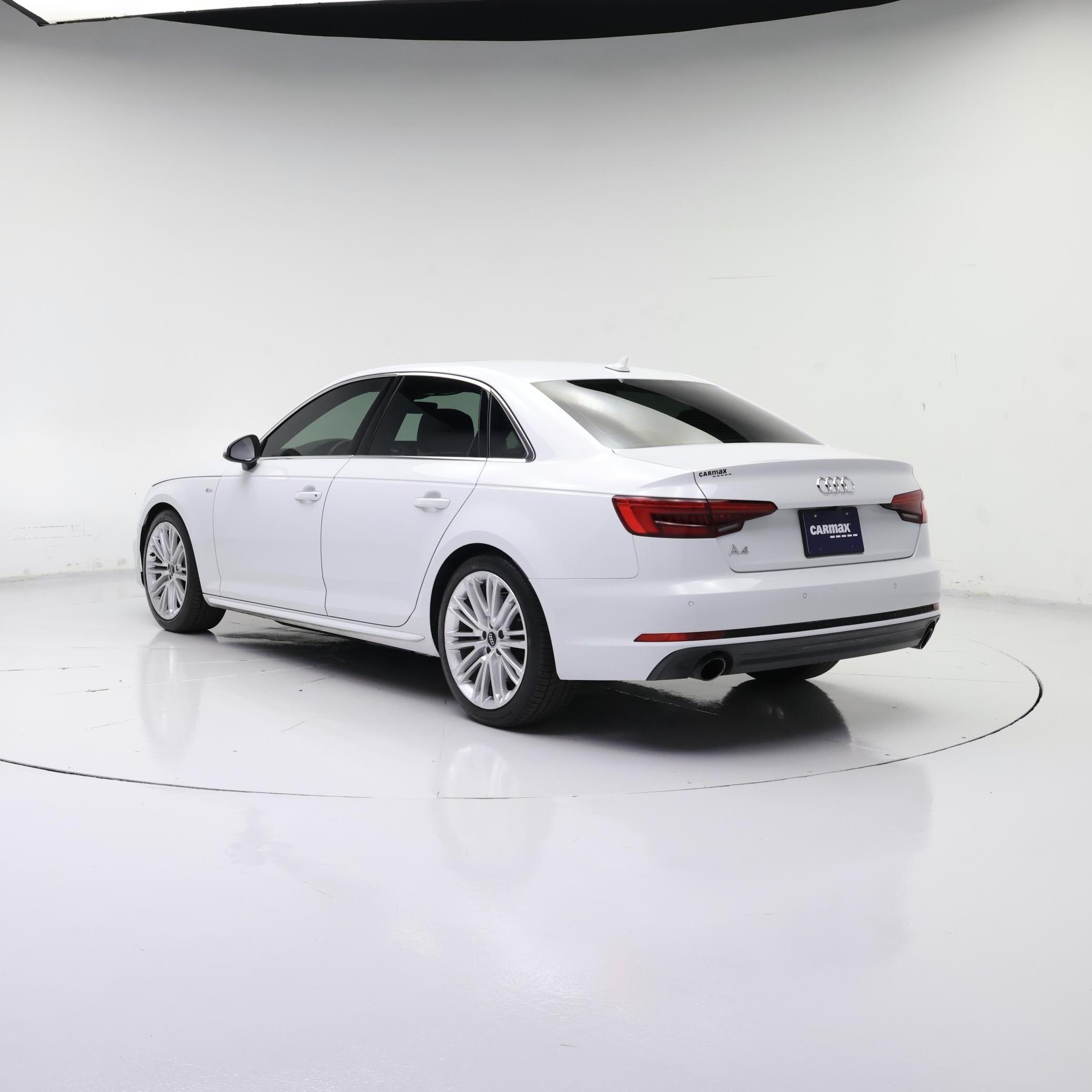 Thumbnail: 2017 Audi A4 - 2