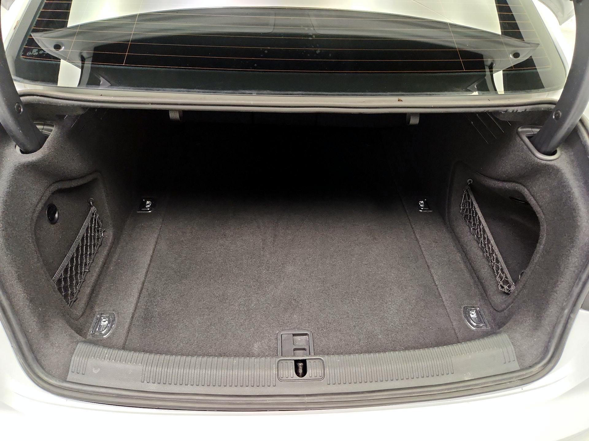 Thumbnail: 2017 Audi A4 - 20