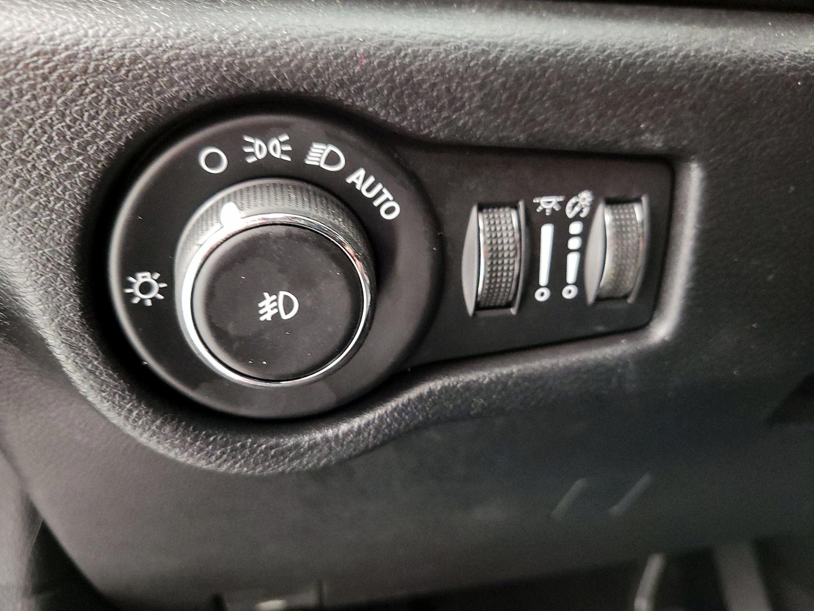 2020 Chrysler Pacifica Touring L - Photo 14