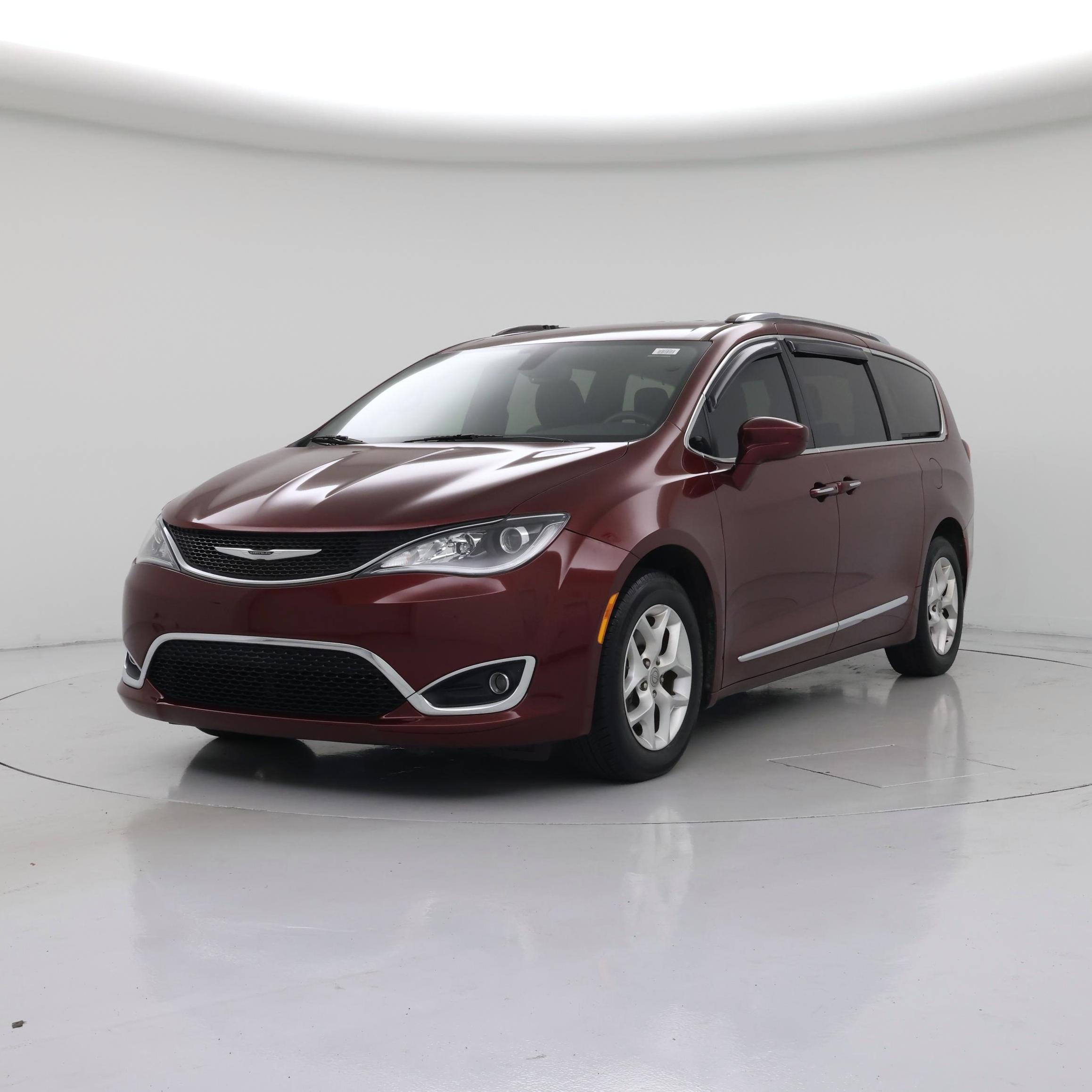 Thumbnail: 2020 Chrysler Pacifica - 4