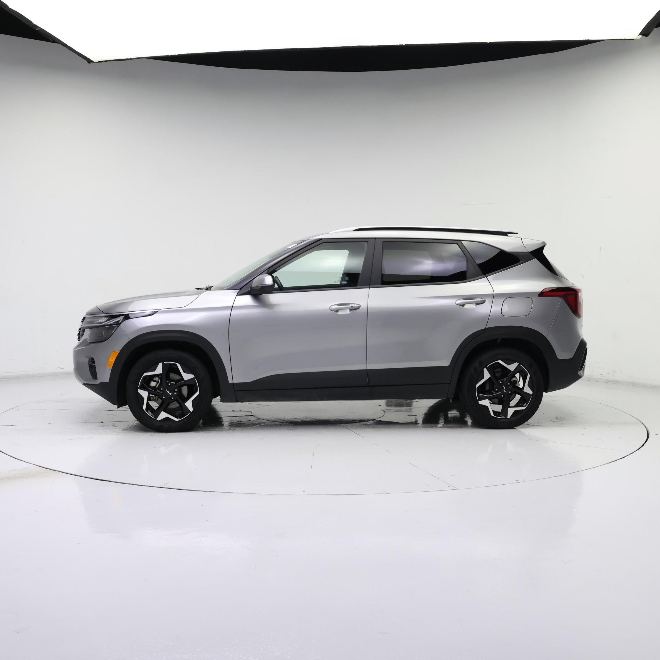 Thumbnail: 2025 Kia Seltos - 3