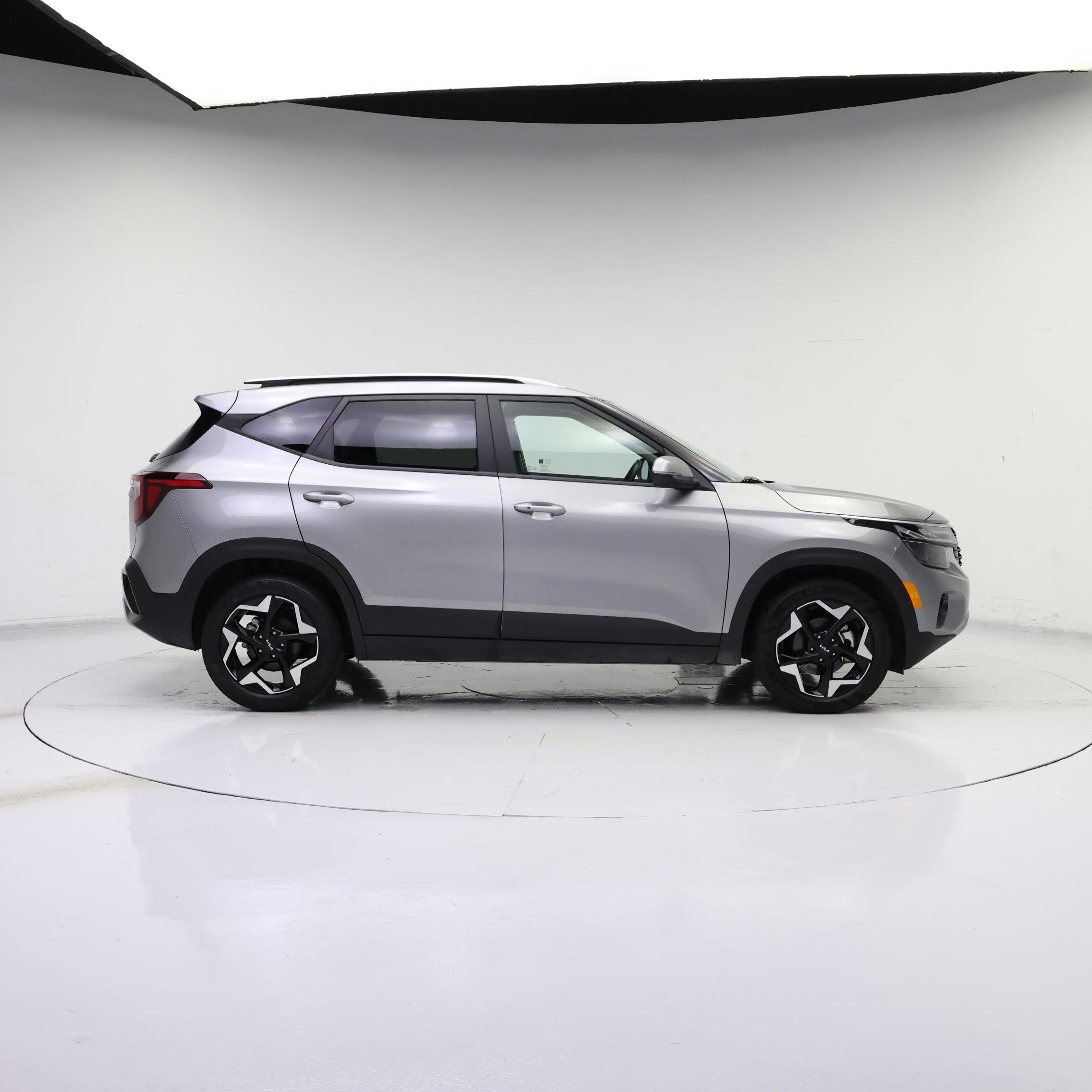 Thumbnail: 2025 Kia Seltos - 7