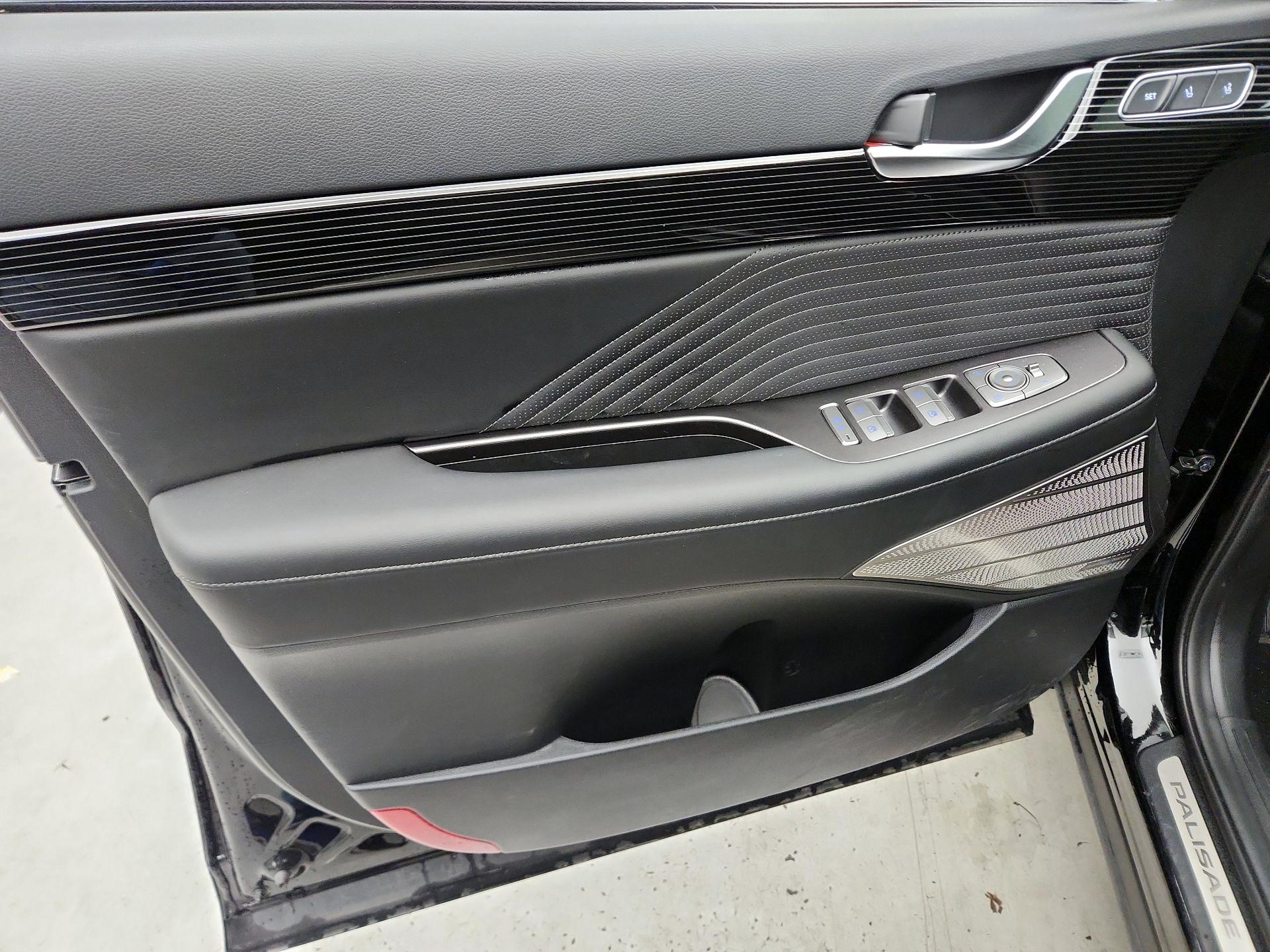 Thumbnail: 2025 Hyundai Palisade - 12