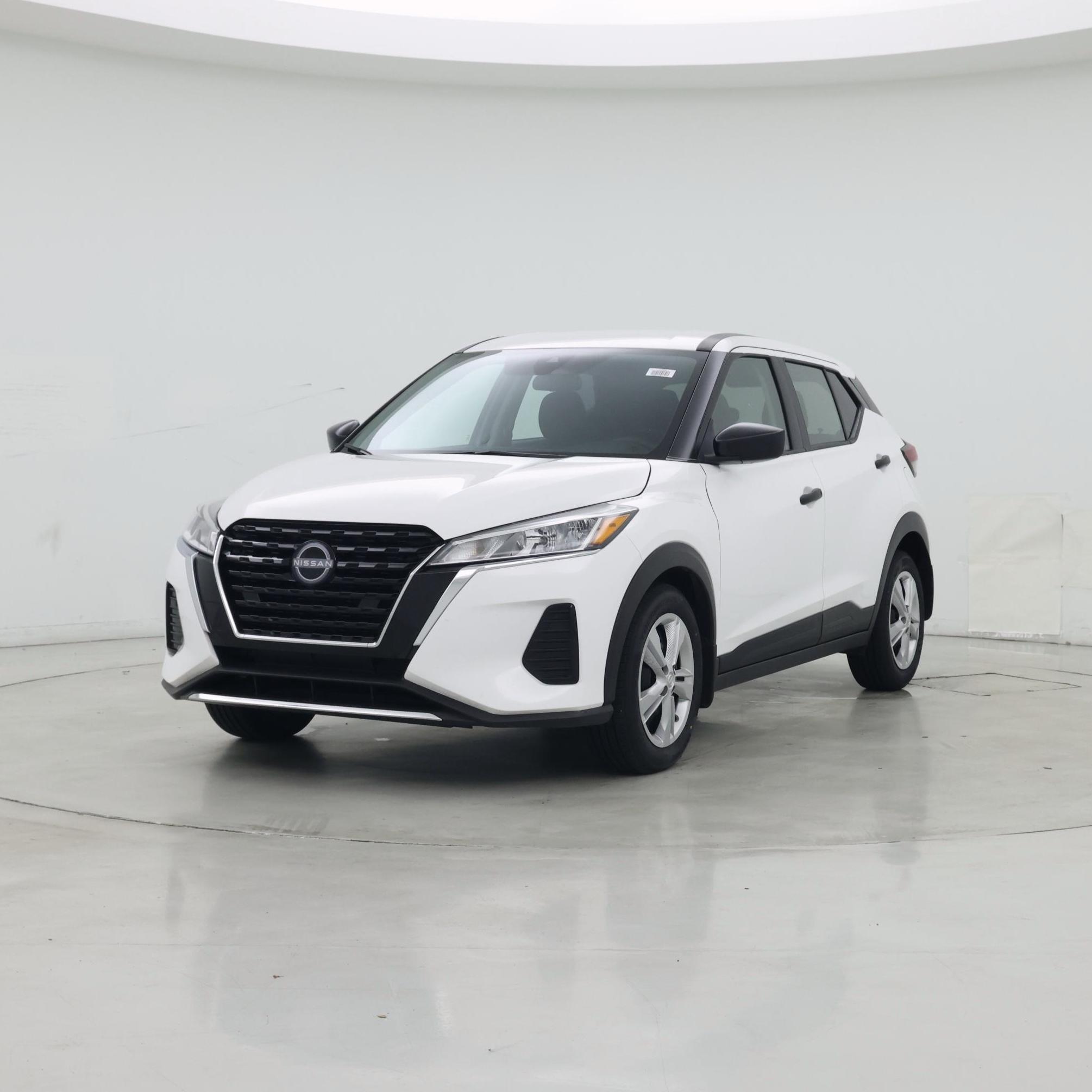 Thumbnail: 2023 Nissan Kicks - 4