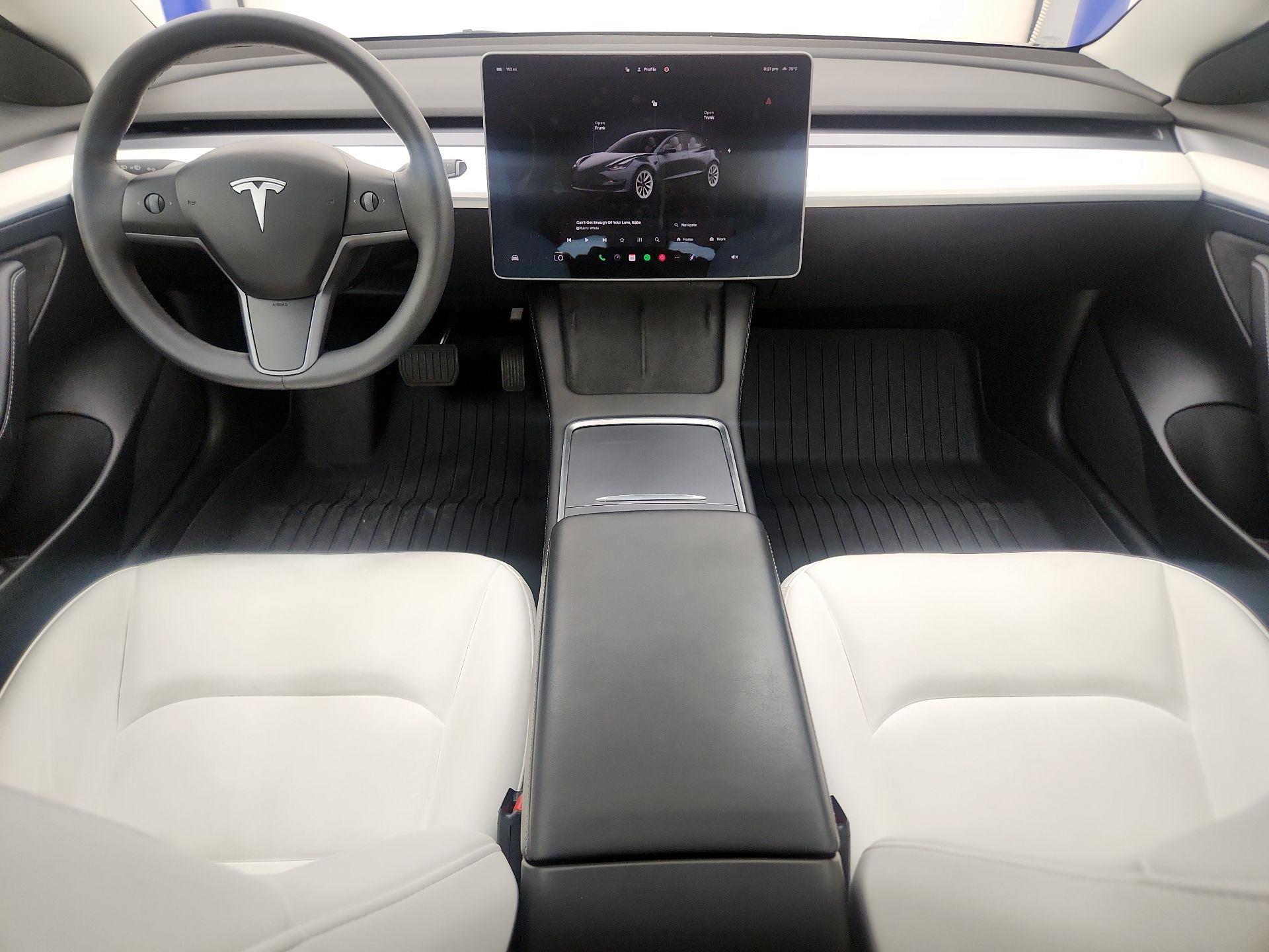 Thumbnail: 2023 Tesla Model 3 - 9