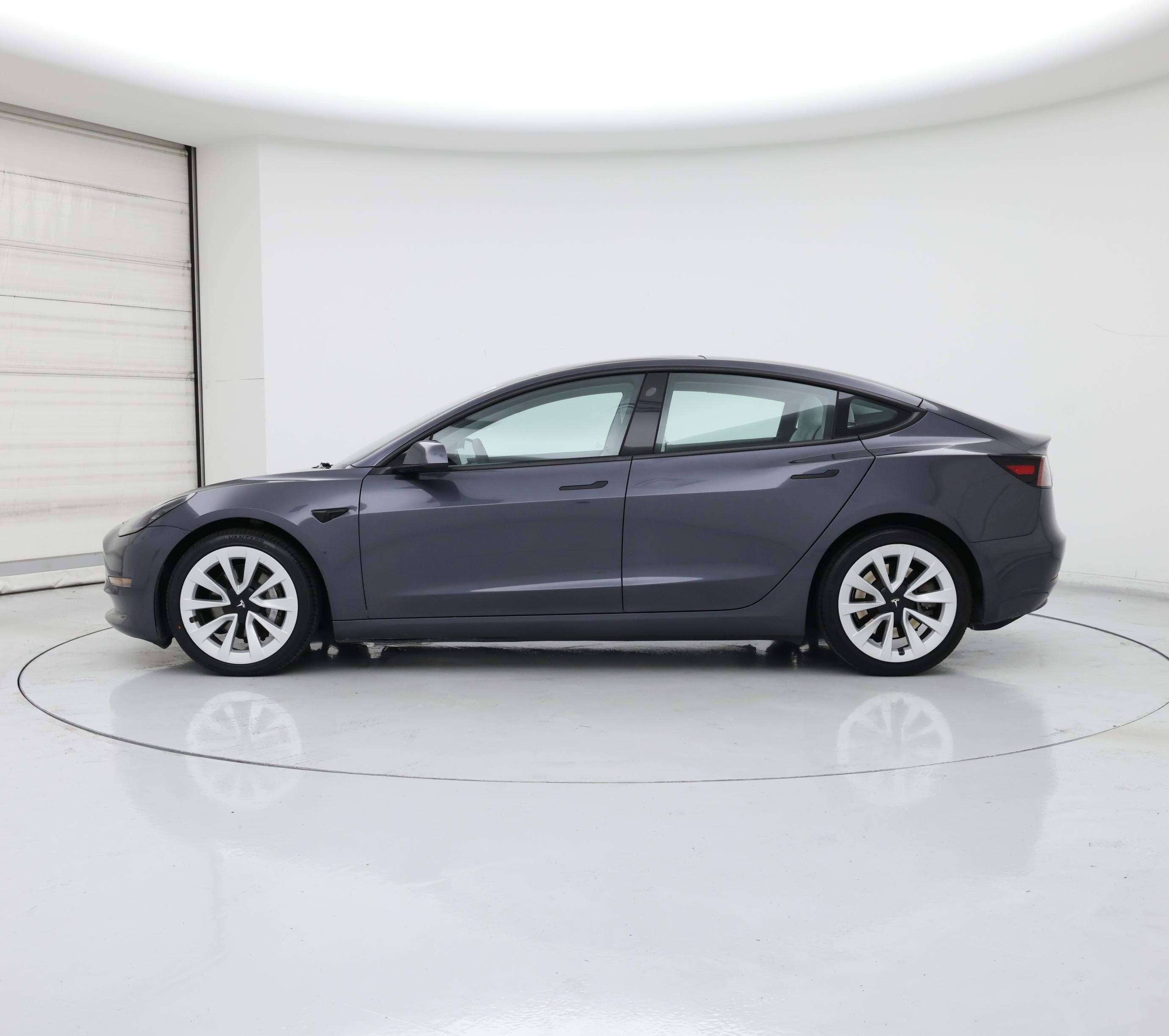 Thumbnail: 2023 Tesla Model 3 - 3