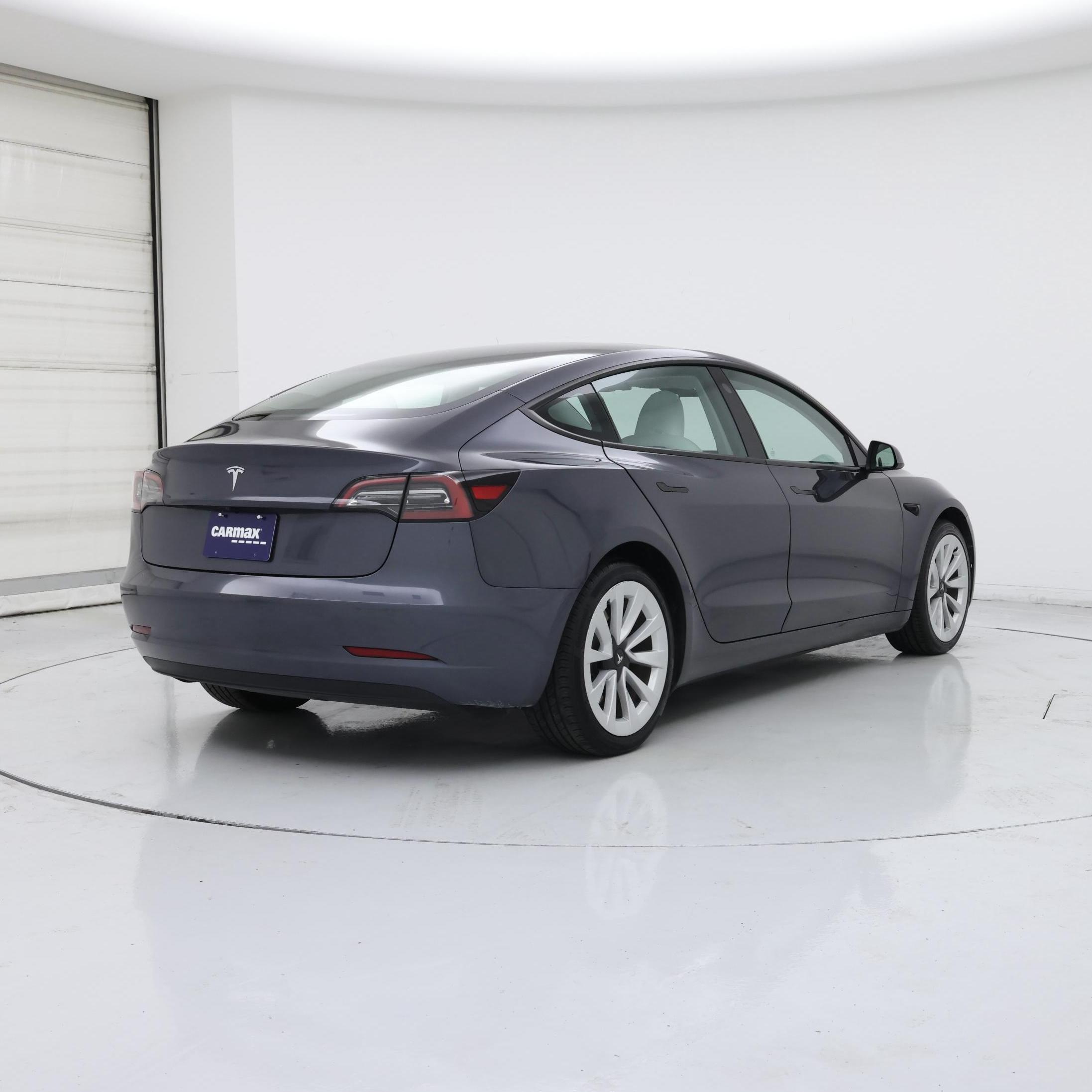 Thumbnail: 2023 Tesla Model 3 - 8