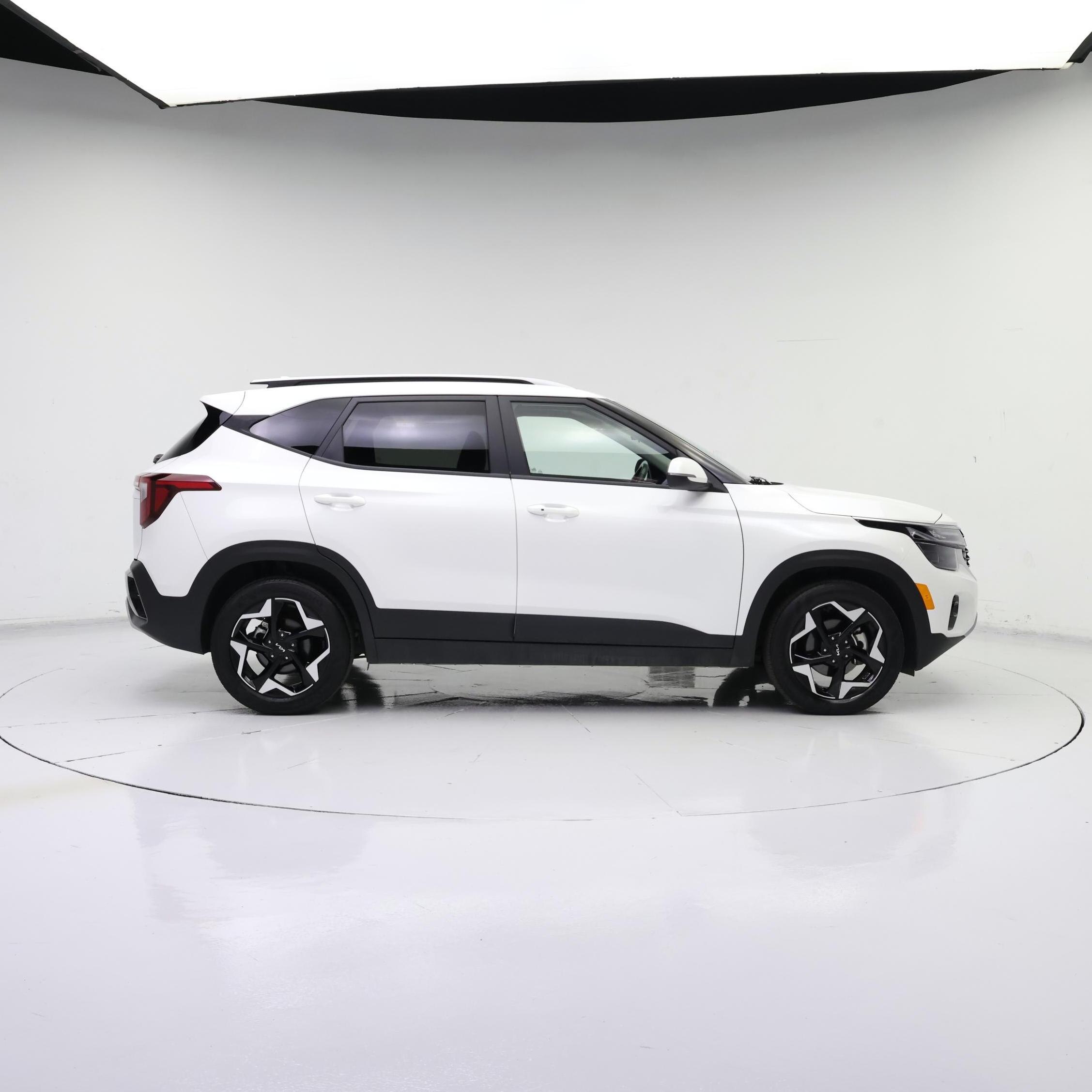 Thumbnail: 2025 Kia Seltos - 7