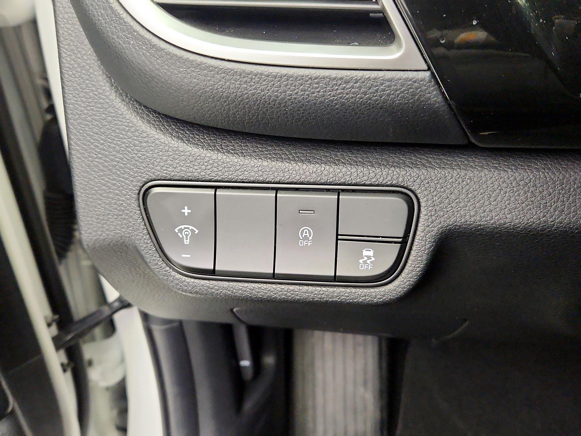 Thumbnail: 2025 Kia Seltos - 13