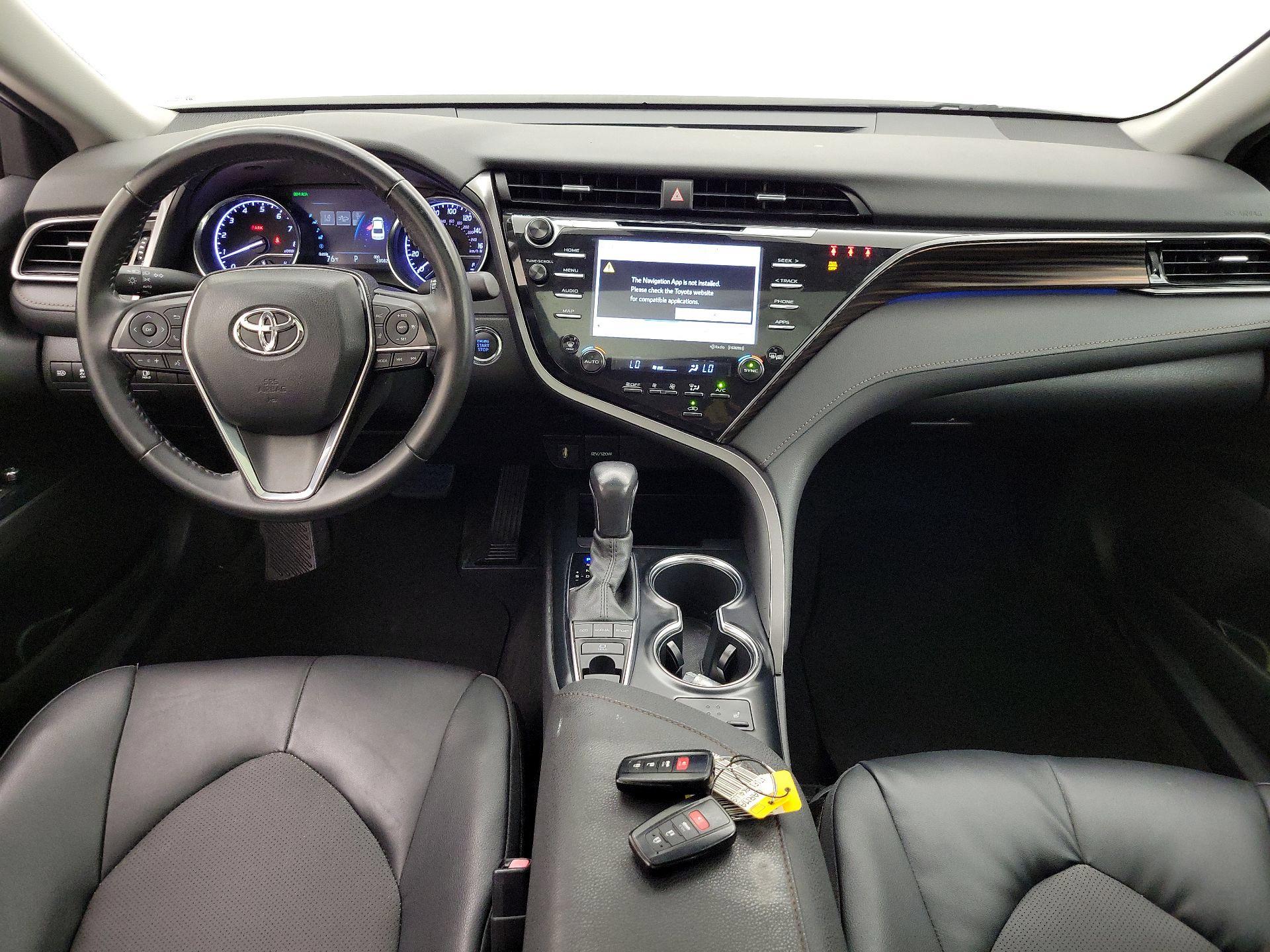 Thumbnail: 2020 Toyota Camry - 9