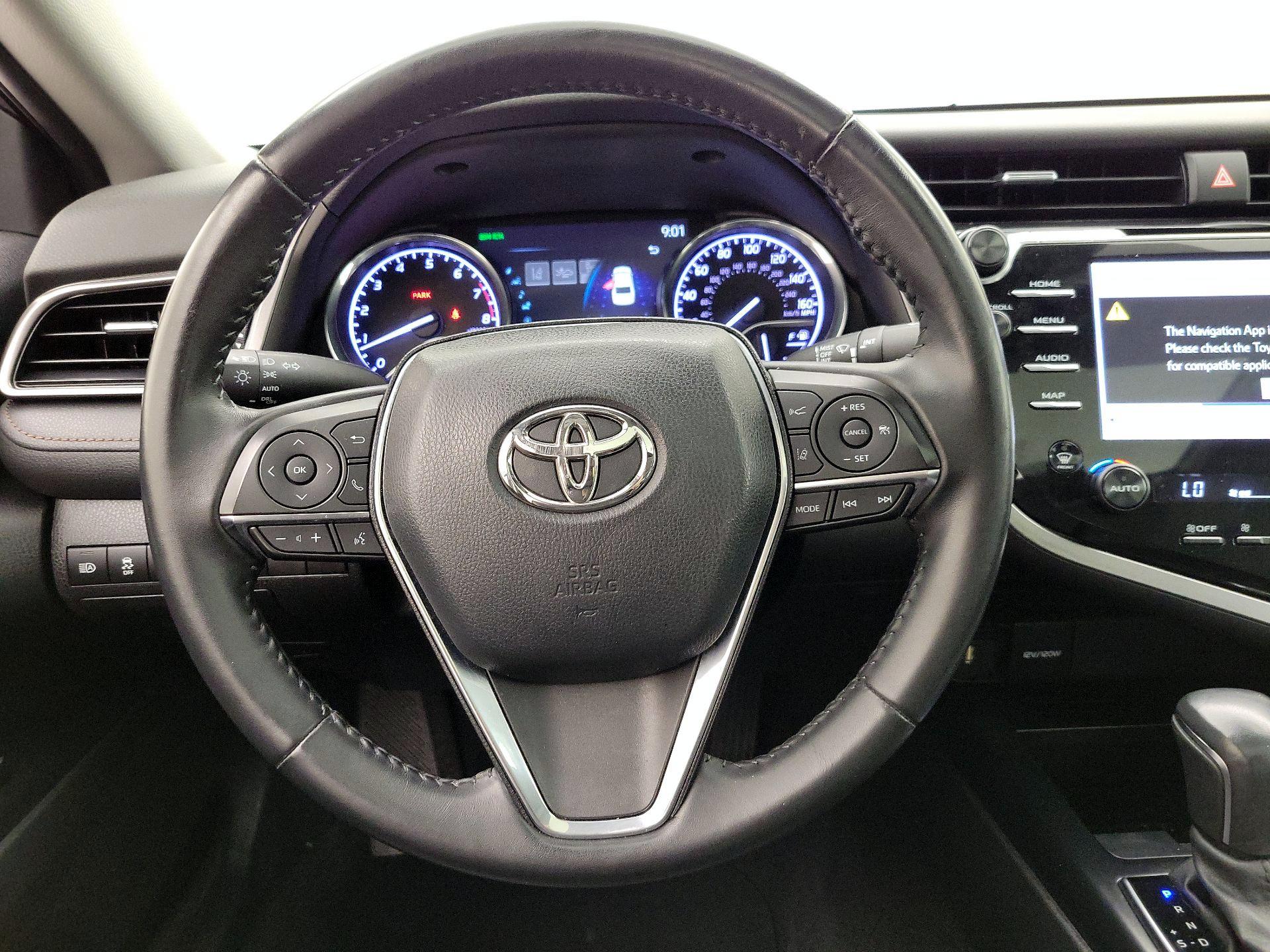 Thumbnail: 2020 Toyota Camry - 10