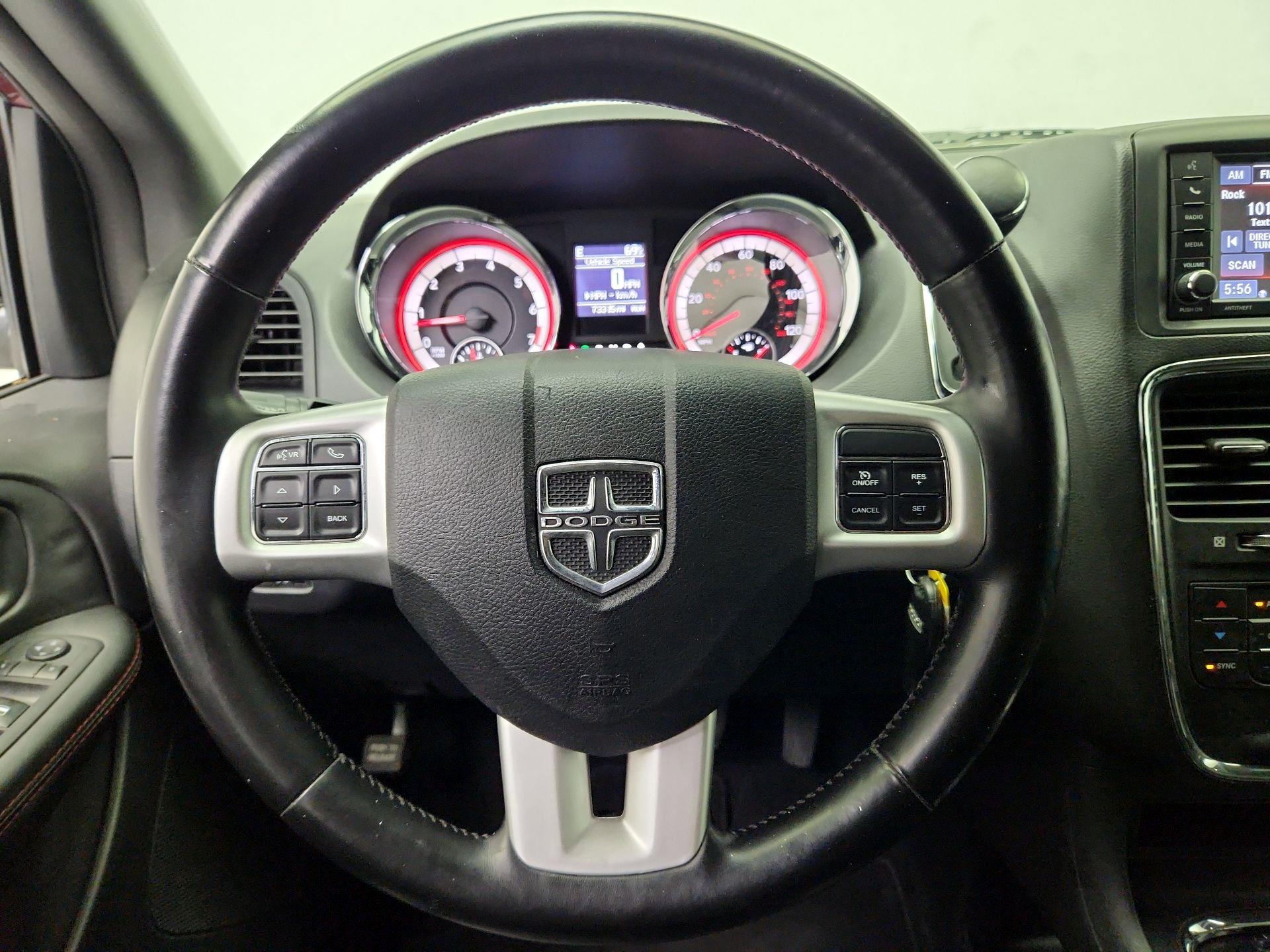 Thumbnail: 2019 Dodge Grand Caravan - 10