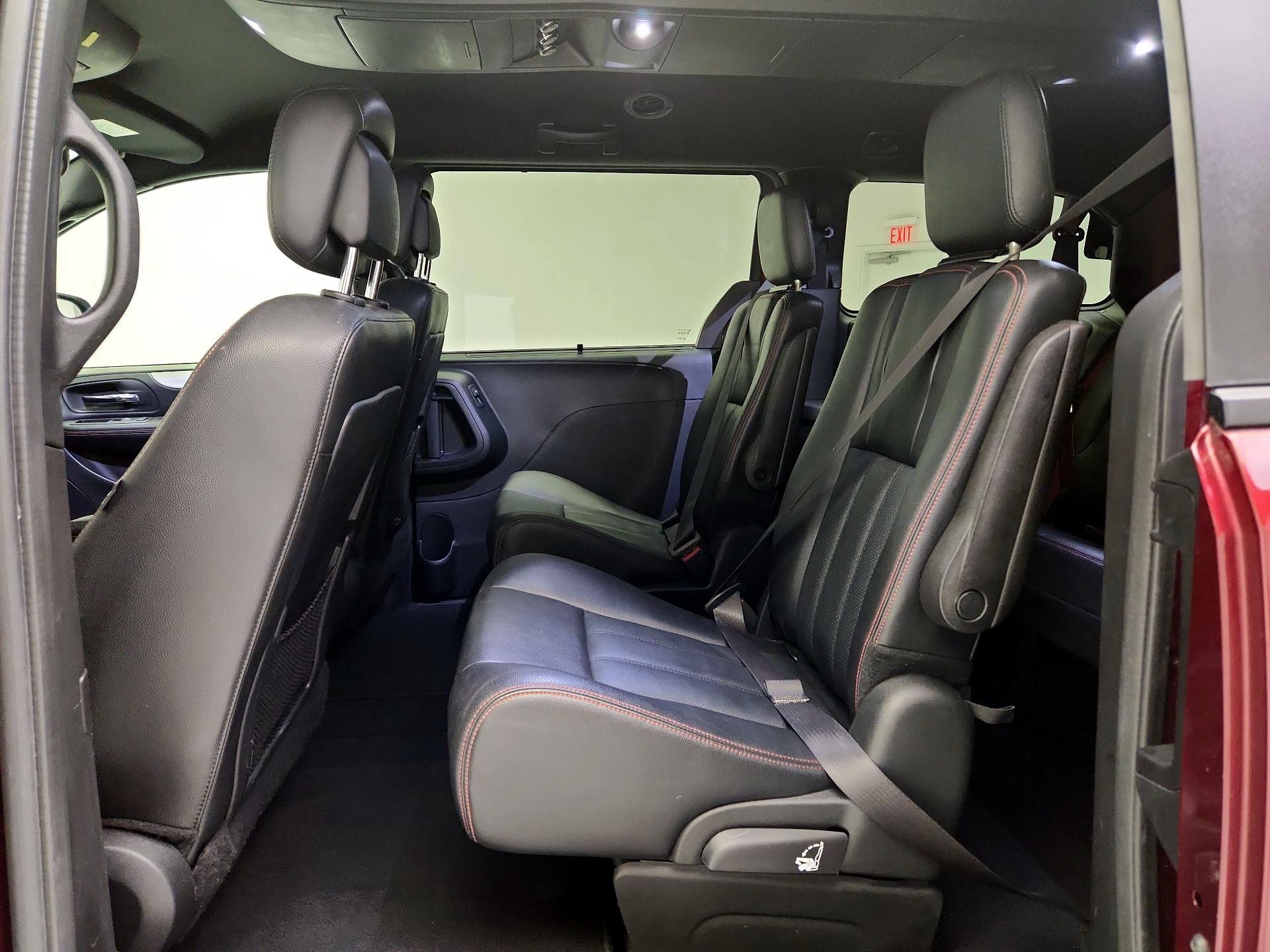 Thumbnail: 2019 Dodge Grand Caravan - 19