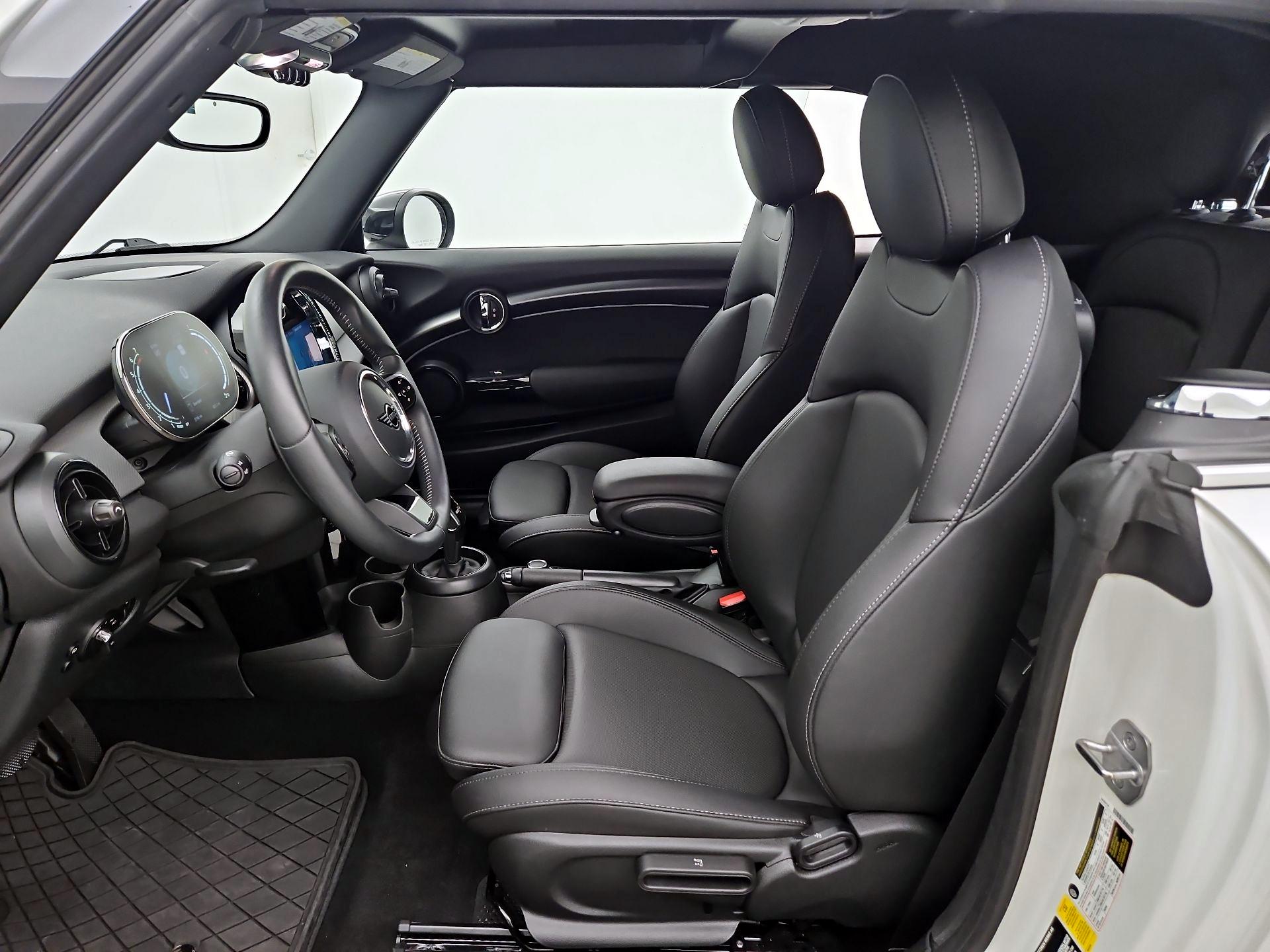 Thumbnail: 2023 MINI Cooper - 11