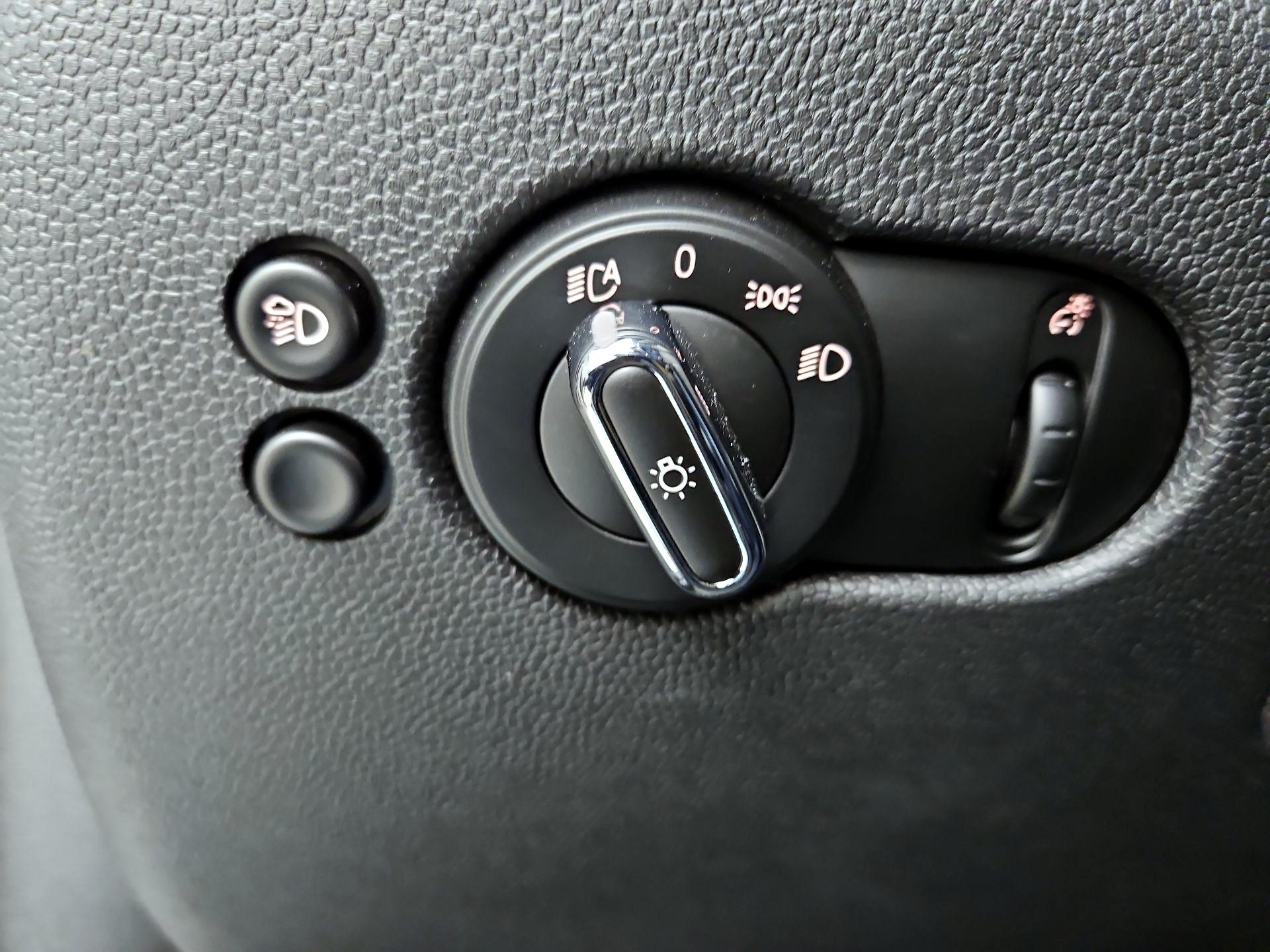 Thumbnail: 2023 MINI Cooper - 13