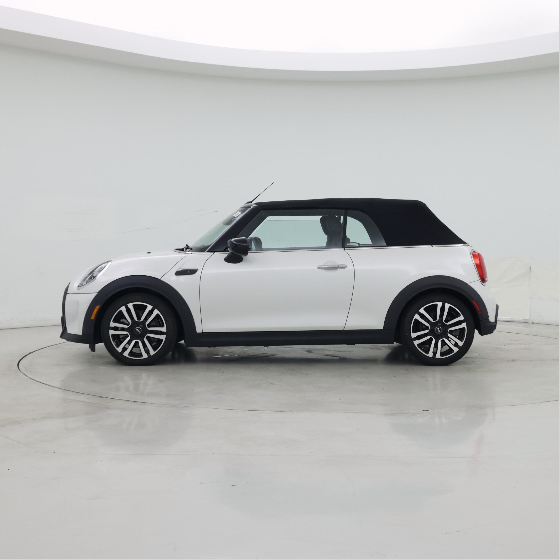 Thumbnail: 2023 MINI Cooper - 3