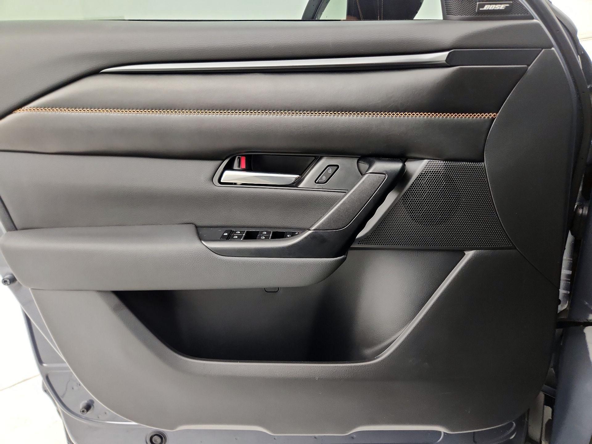 Thumbnail: 2025 Mazda CX-50 - 12