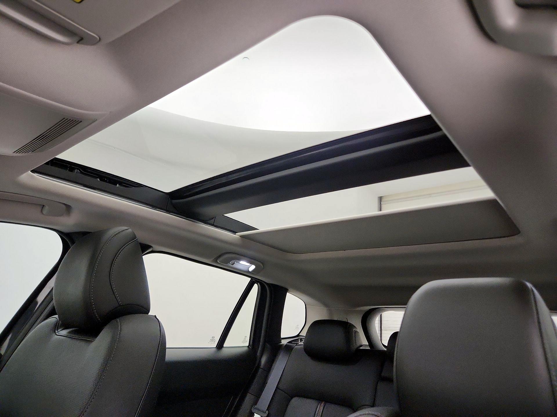 Thumbnail: 2025 Mazda CX-50 - 19