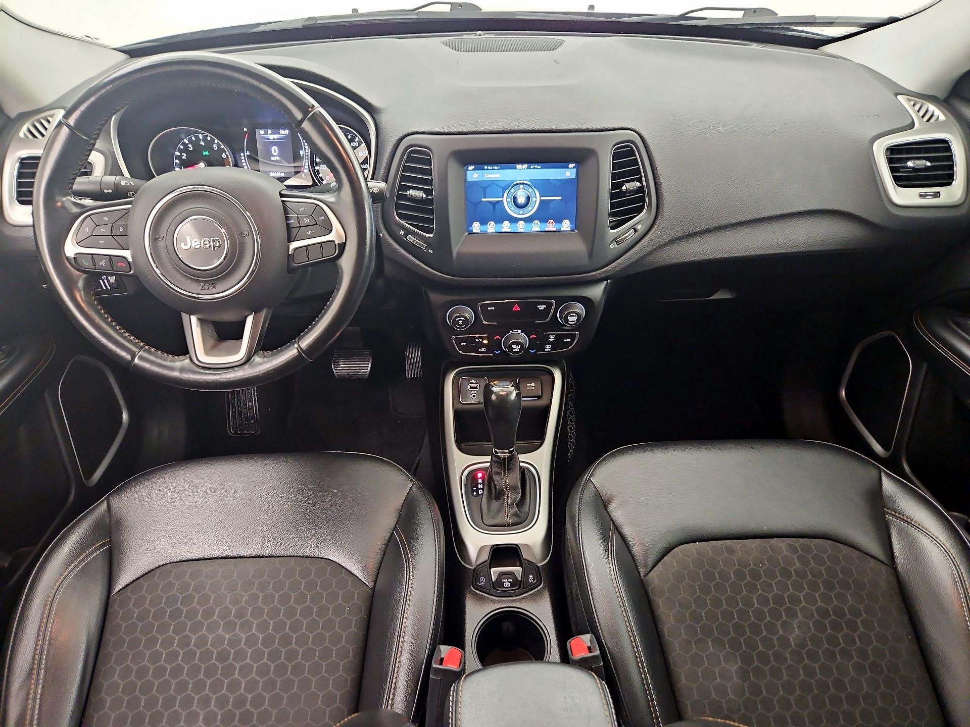 Thumbnail: 2020 Jeep Compass - 9