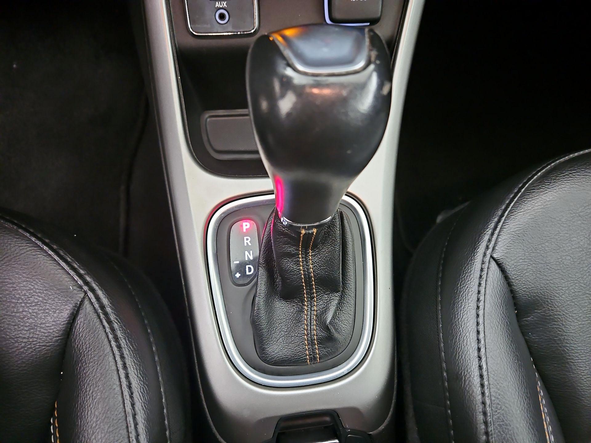 Thumbnail: 2020 Jeep Compass - 17