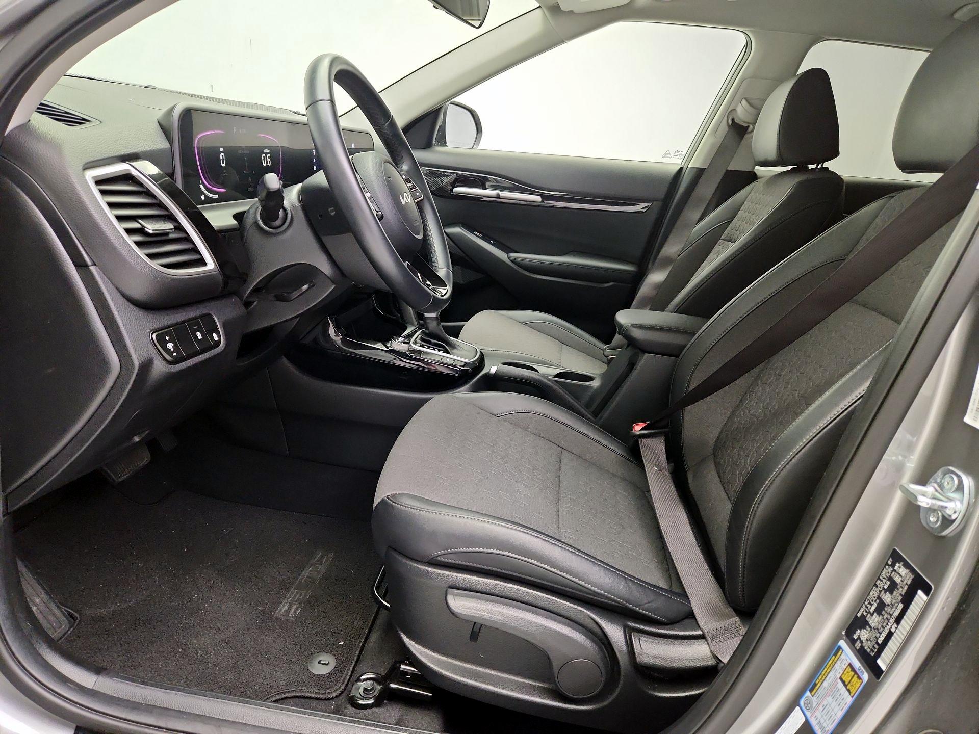 Thumbnail: 2025 Kia Seltos - 11