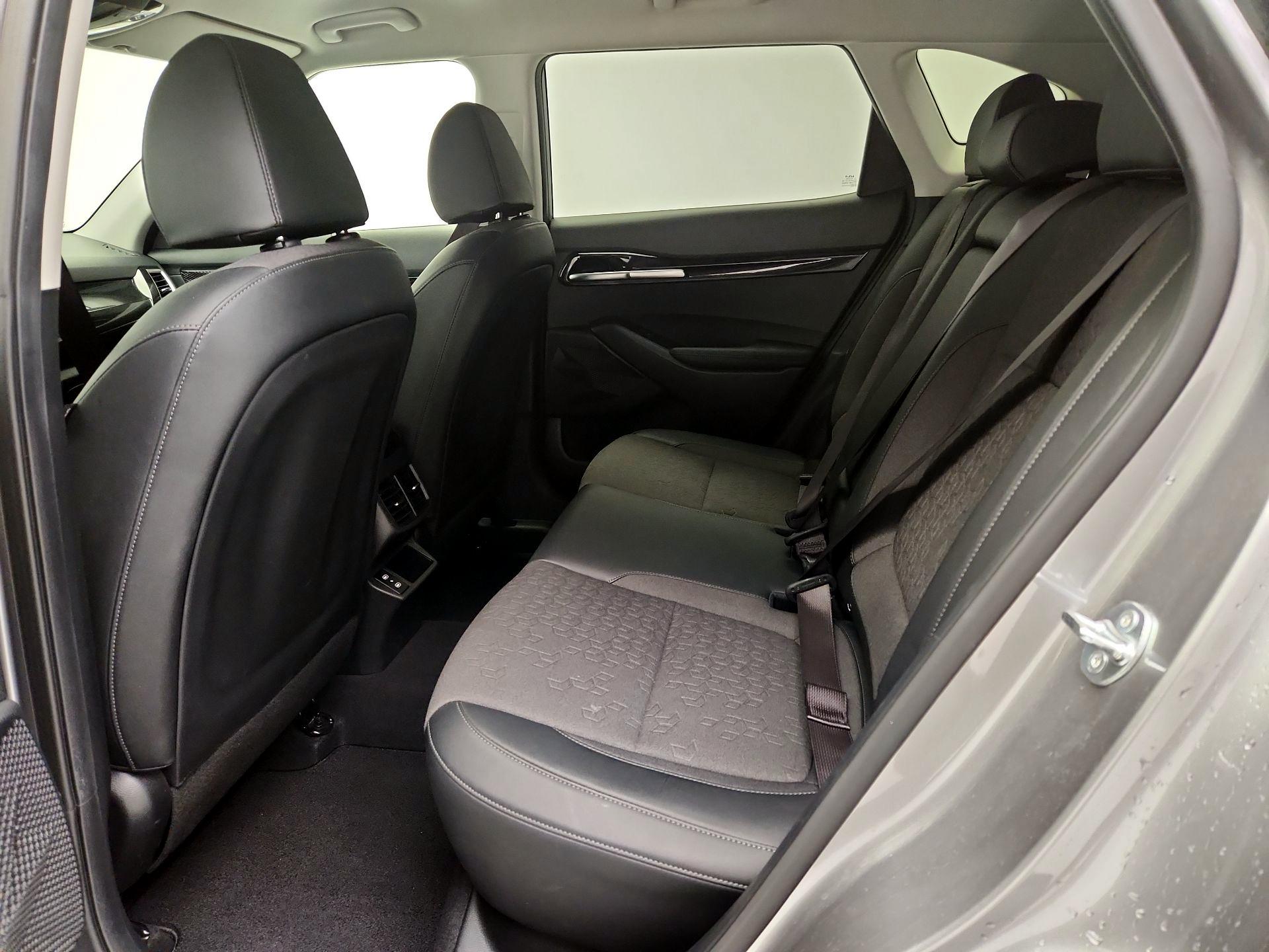 Thumbnail: 2025 Kia Seltos - 20