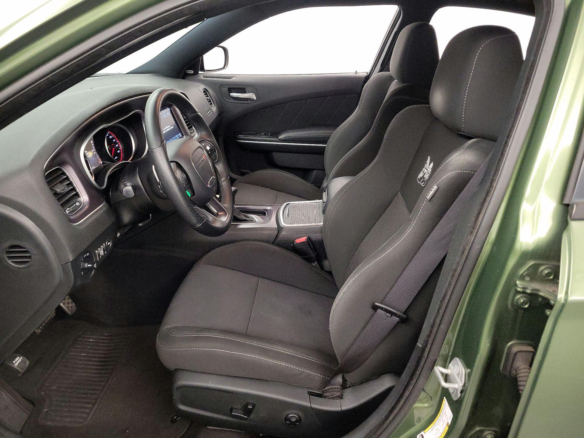 Thumbnail: 2018 Dodge Charger - 11