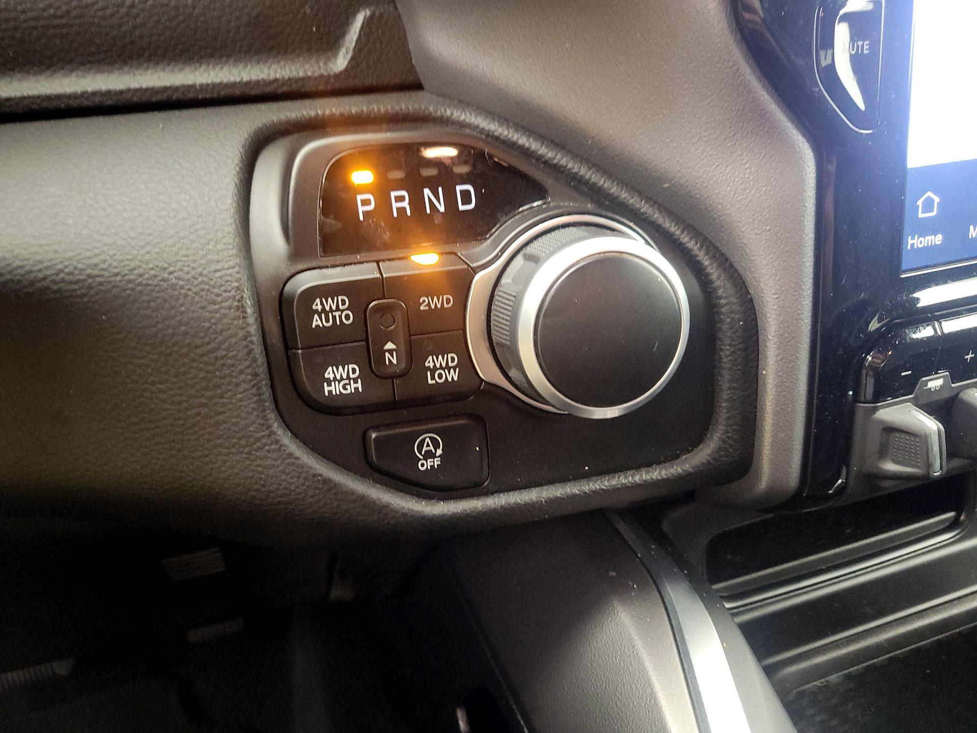 Thumbnail: 2024 RAM 1500 - 17