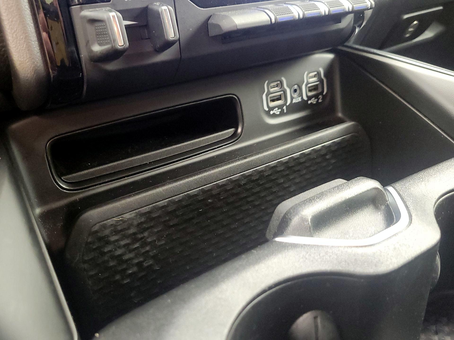 Thumbnail: 2024 RAM 1500 - 18