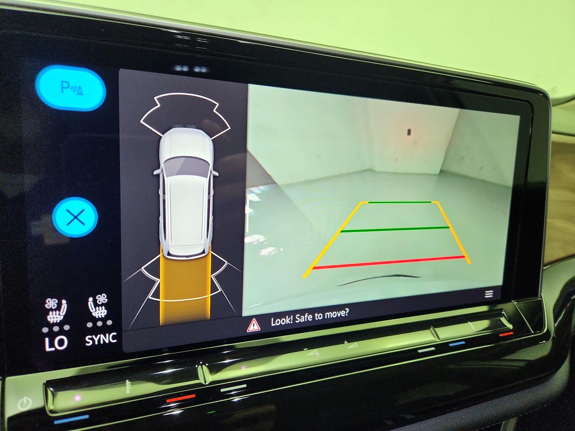 Thumbnail: 2025 Volkswagen Atlas - 14