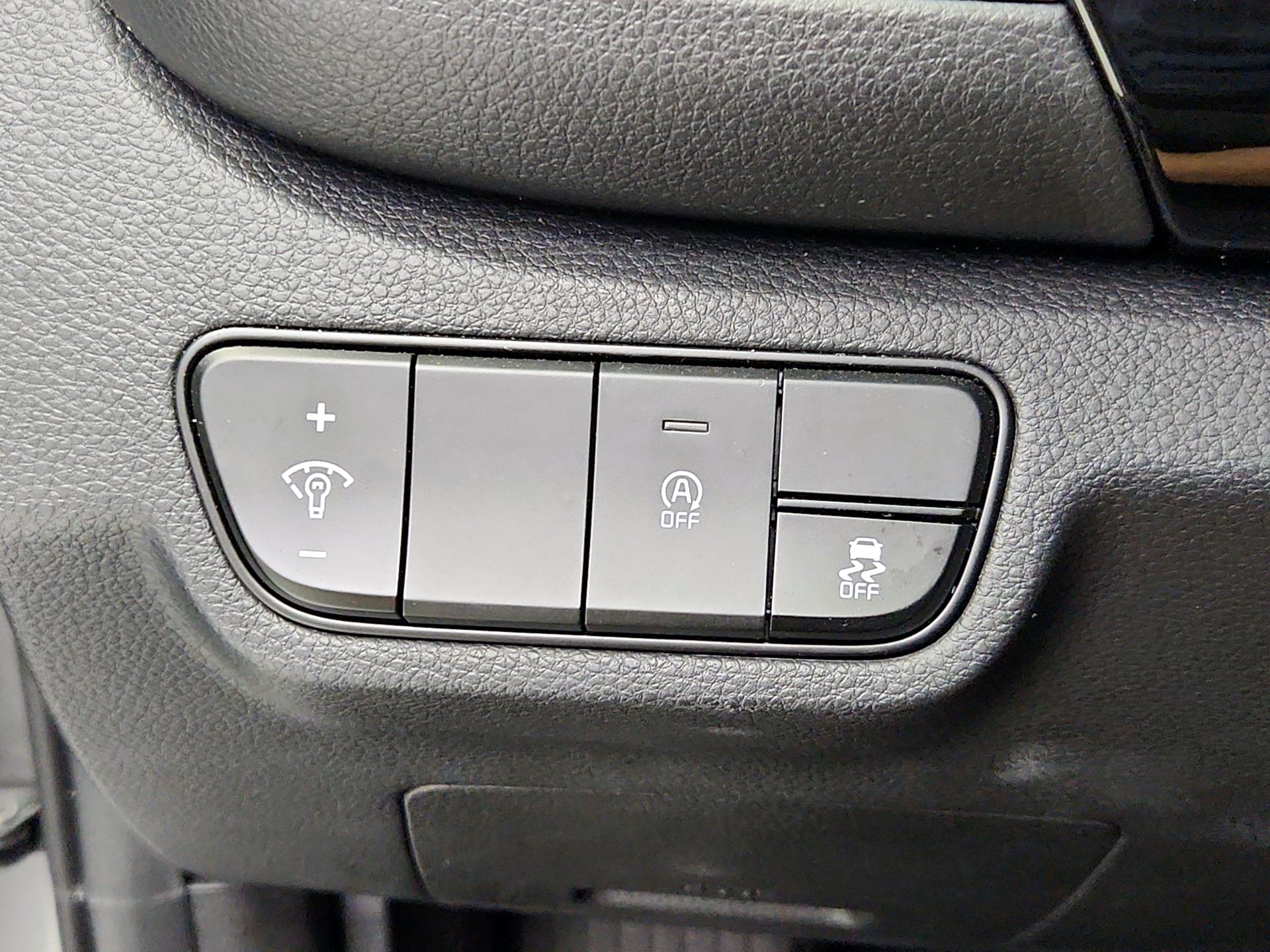 Thumbnail: 2025 Kia Seltos - 13