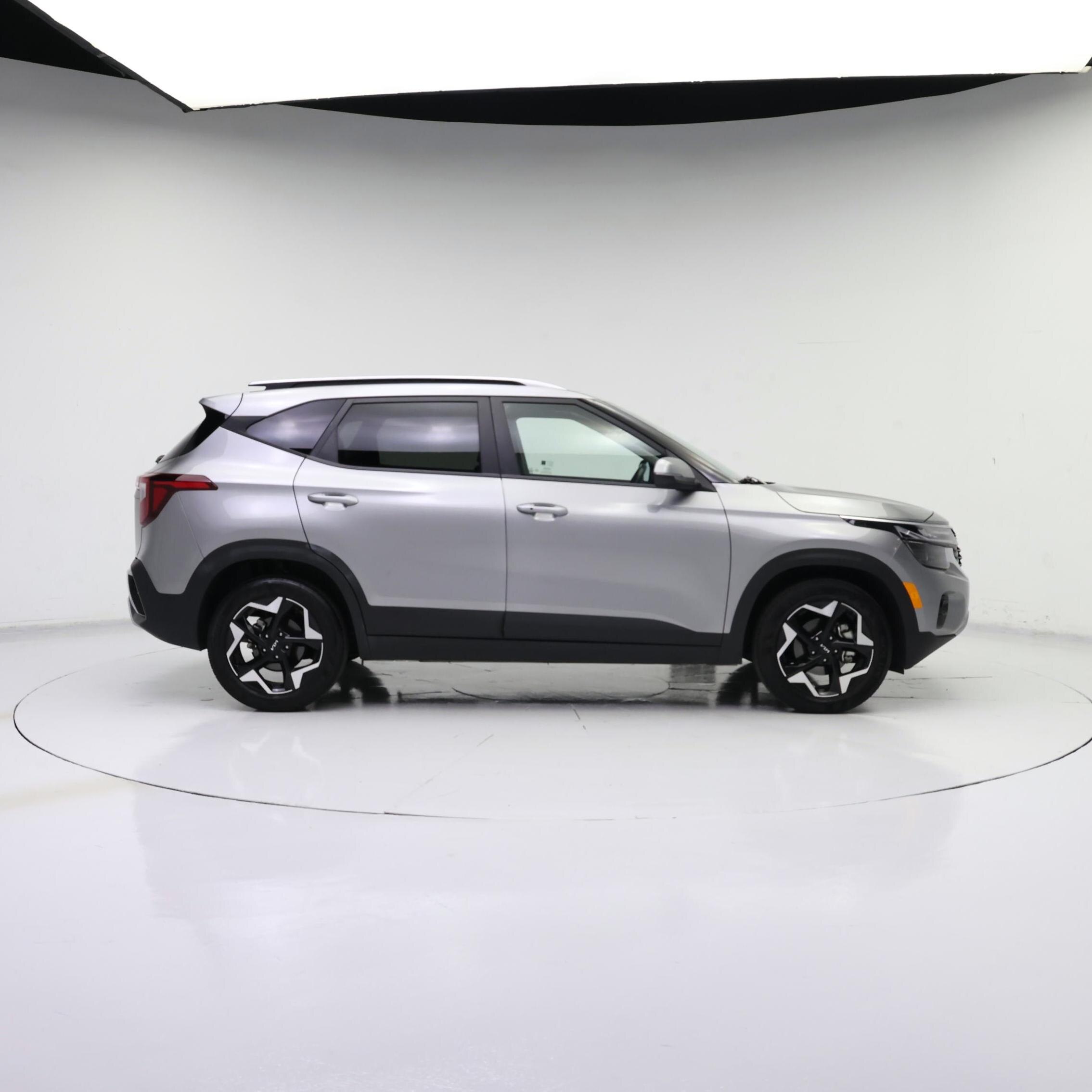 Thumbnail: 2025 Kia Seltos - 7