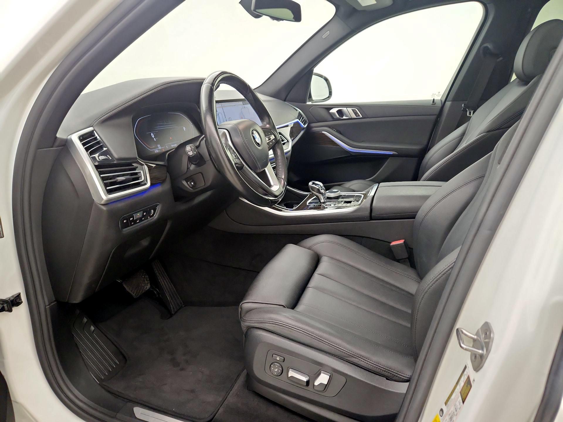 Thumbnail: 2021 BMW X5 - 11
