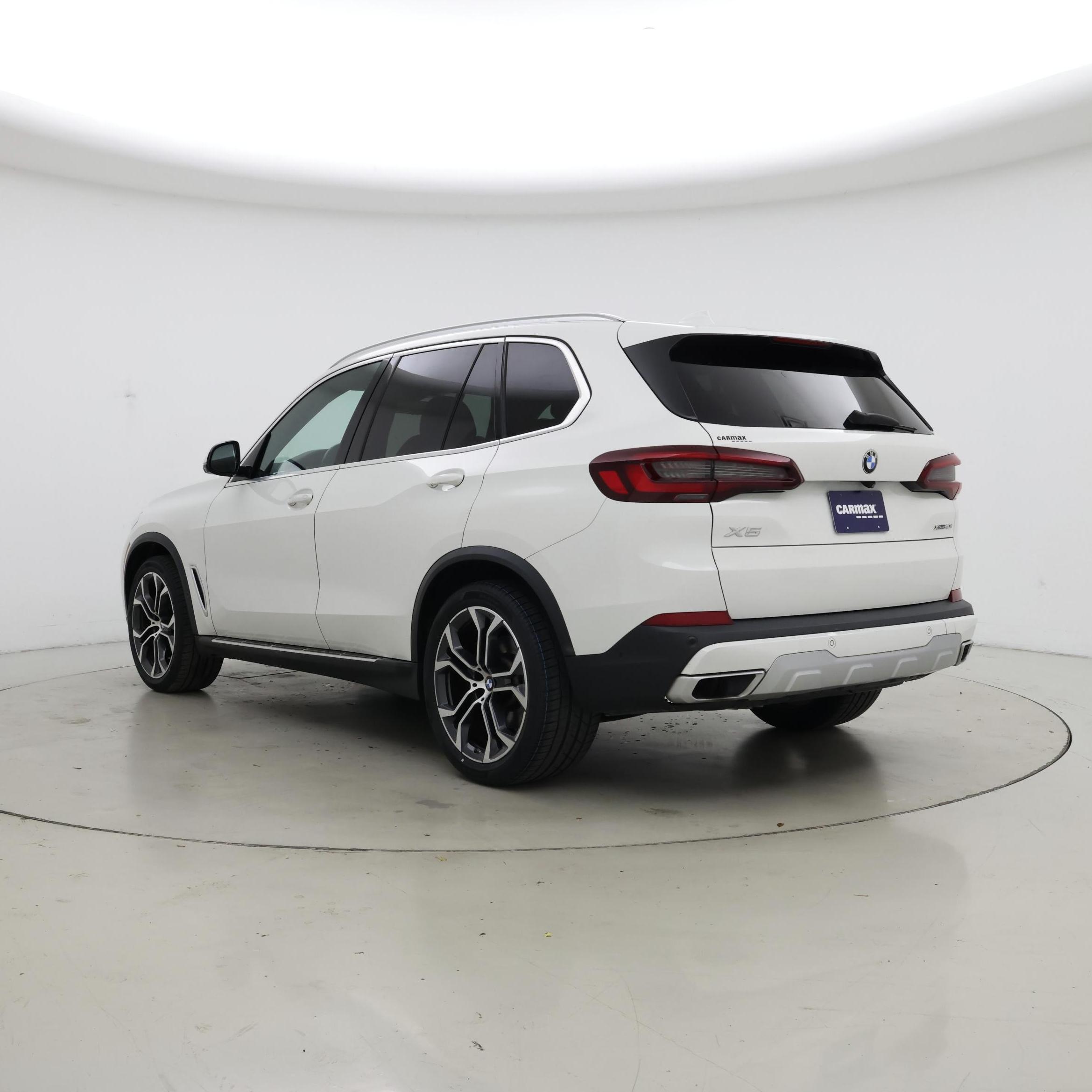 Thumbnail: 2021 BMW X5 - 2