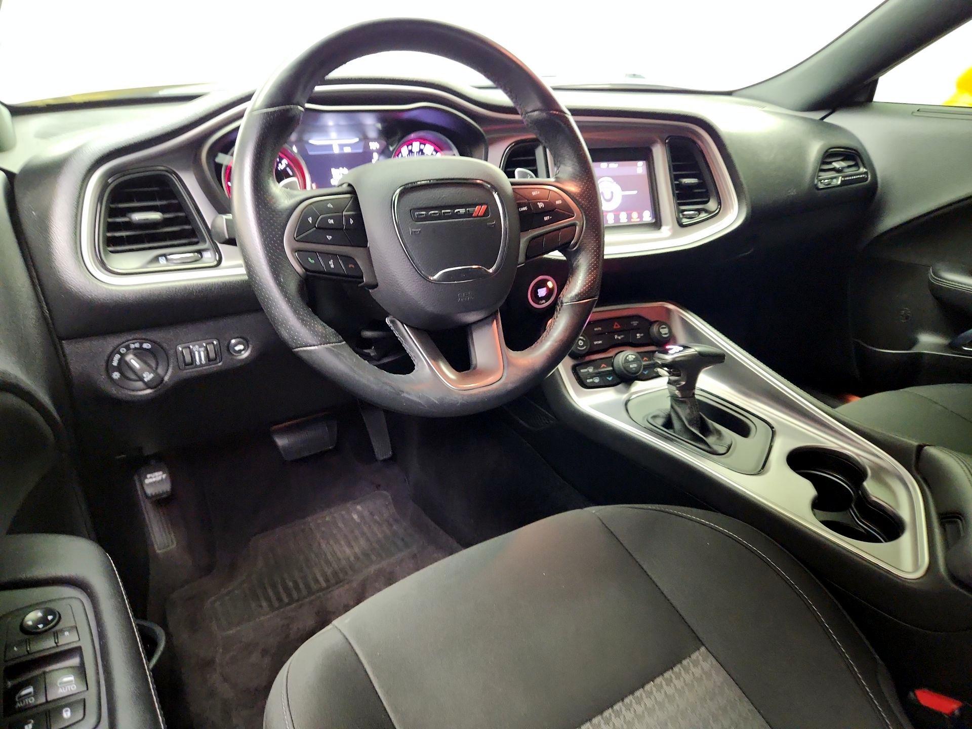 Thumbnail: 2019 Dodge Challenger - 9