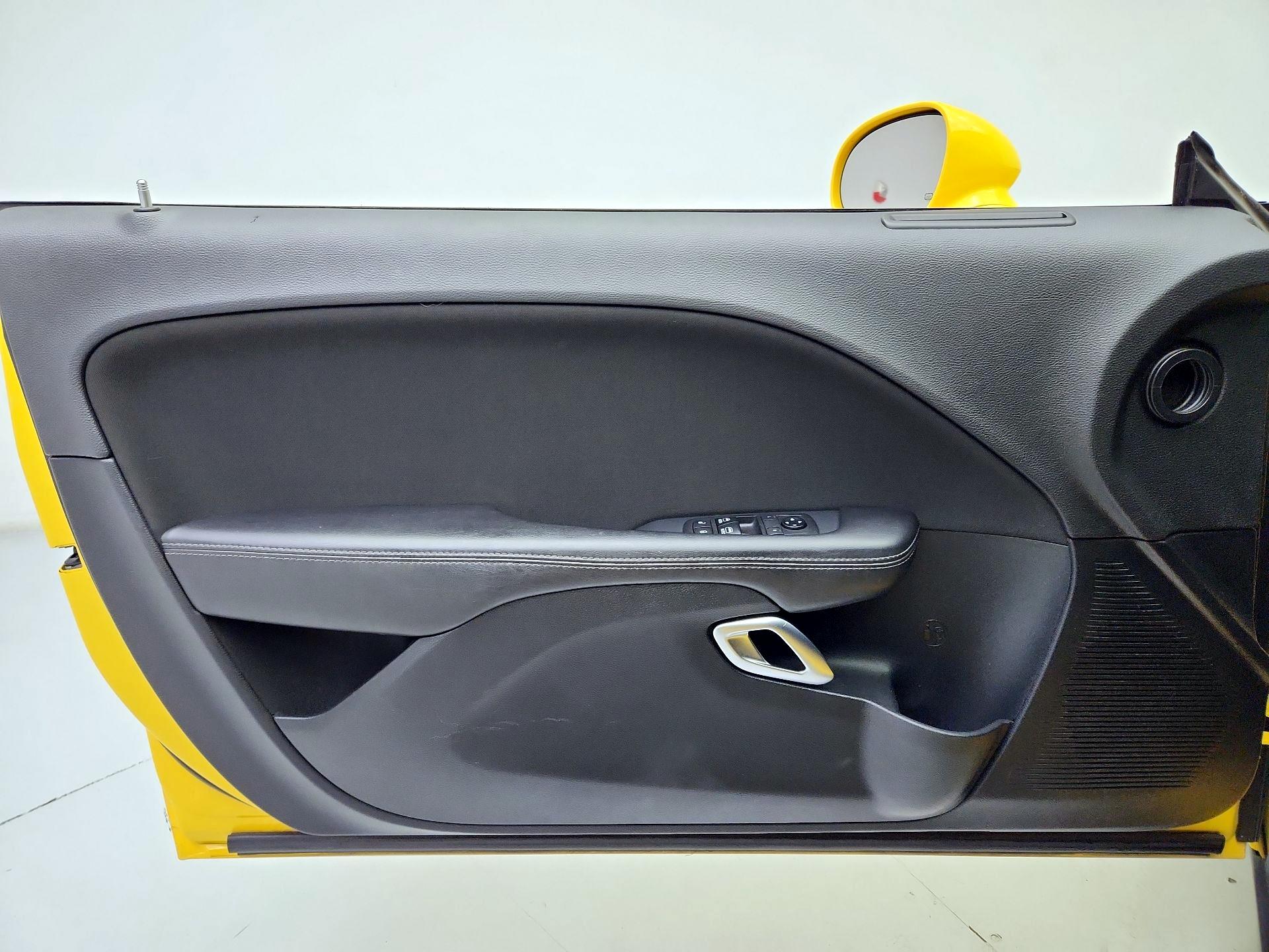 Thumbnail: 2019 Dodge Challenger - 12