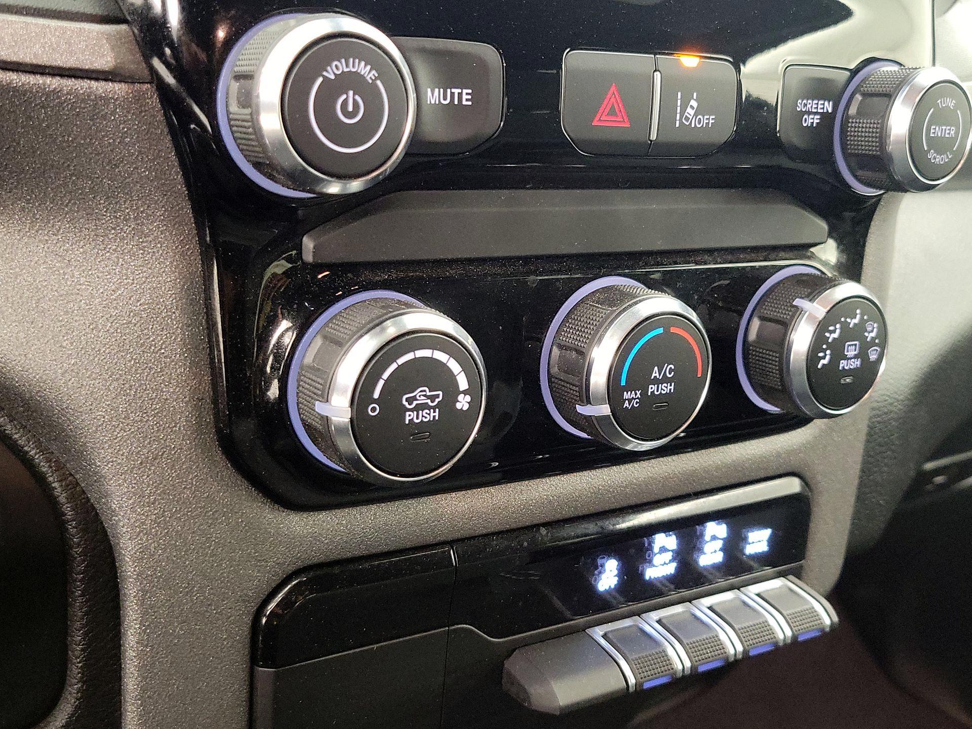 Thumbnail: 2025 RAM 1500 - 16